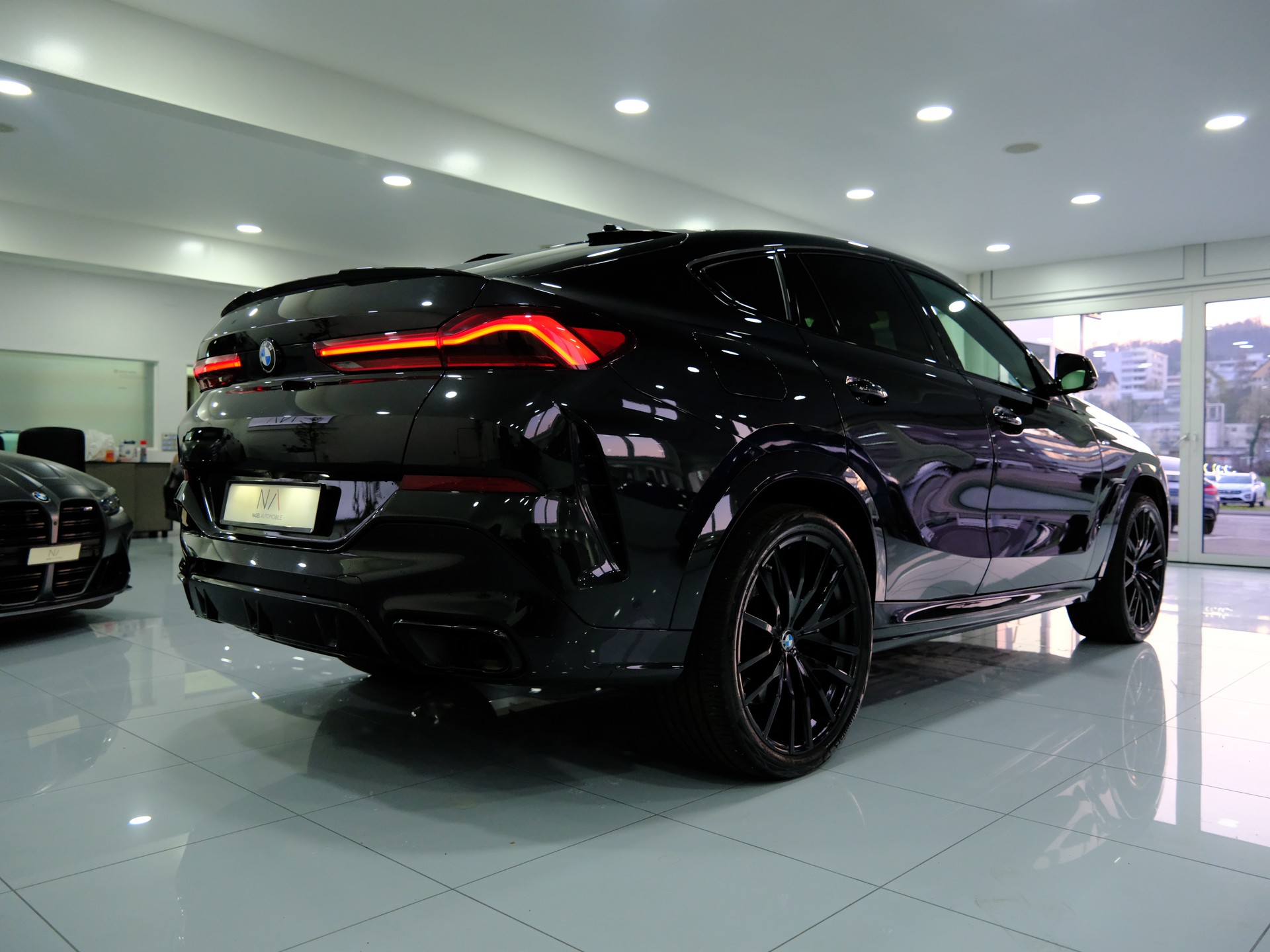 BMW X6 xDrive 48V 40d Steptronic M Sport-image-6