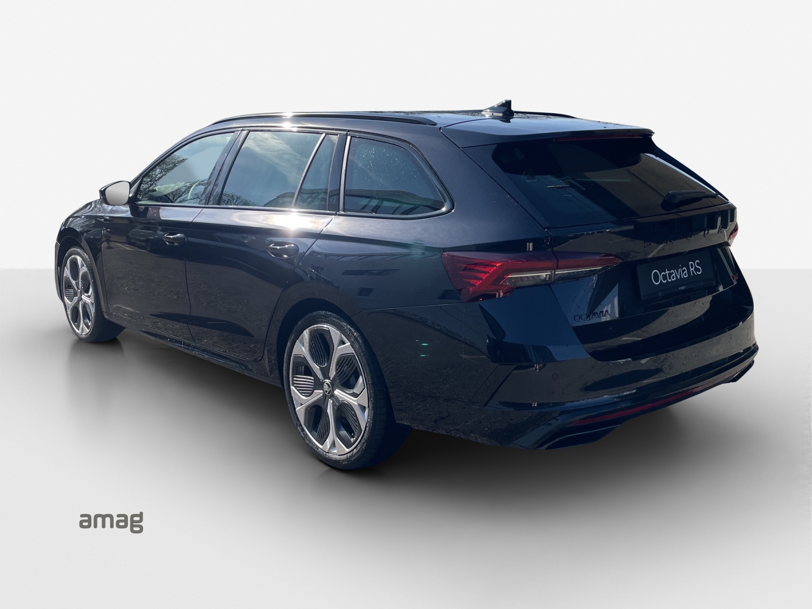 SKODA Octavia Combi 2.0 TSI DSG RS-showroom-element-2