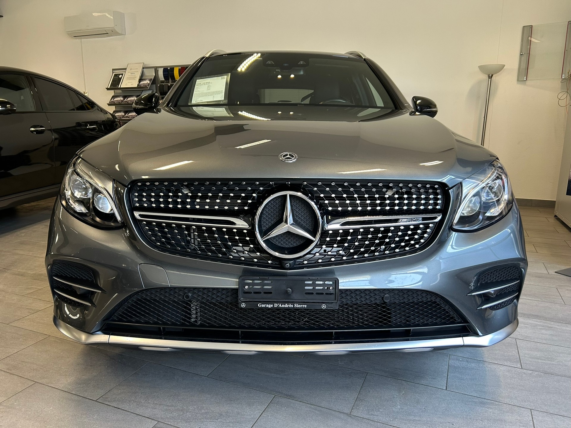 MERCEDES-BENZ GLC 43 AMG 4Matic 9G-Tronic-image-2
