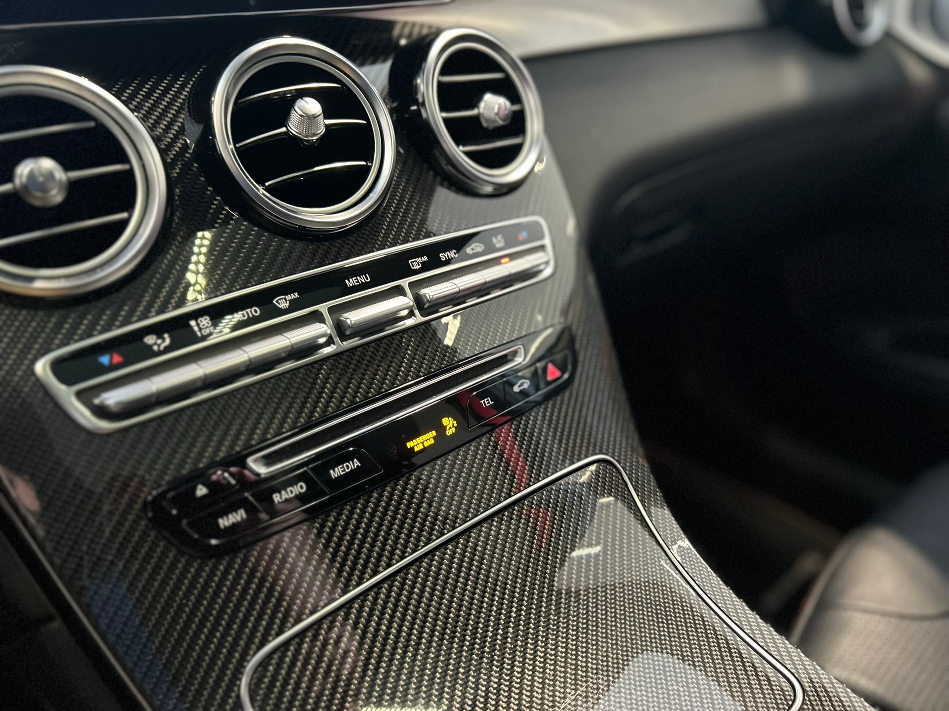 MERCEDES-BENZ GLC 43 AMG 4Matic 9G-Tronic-image-19