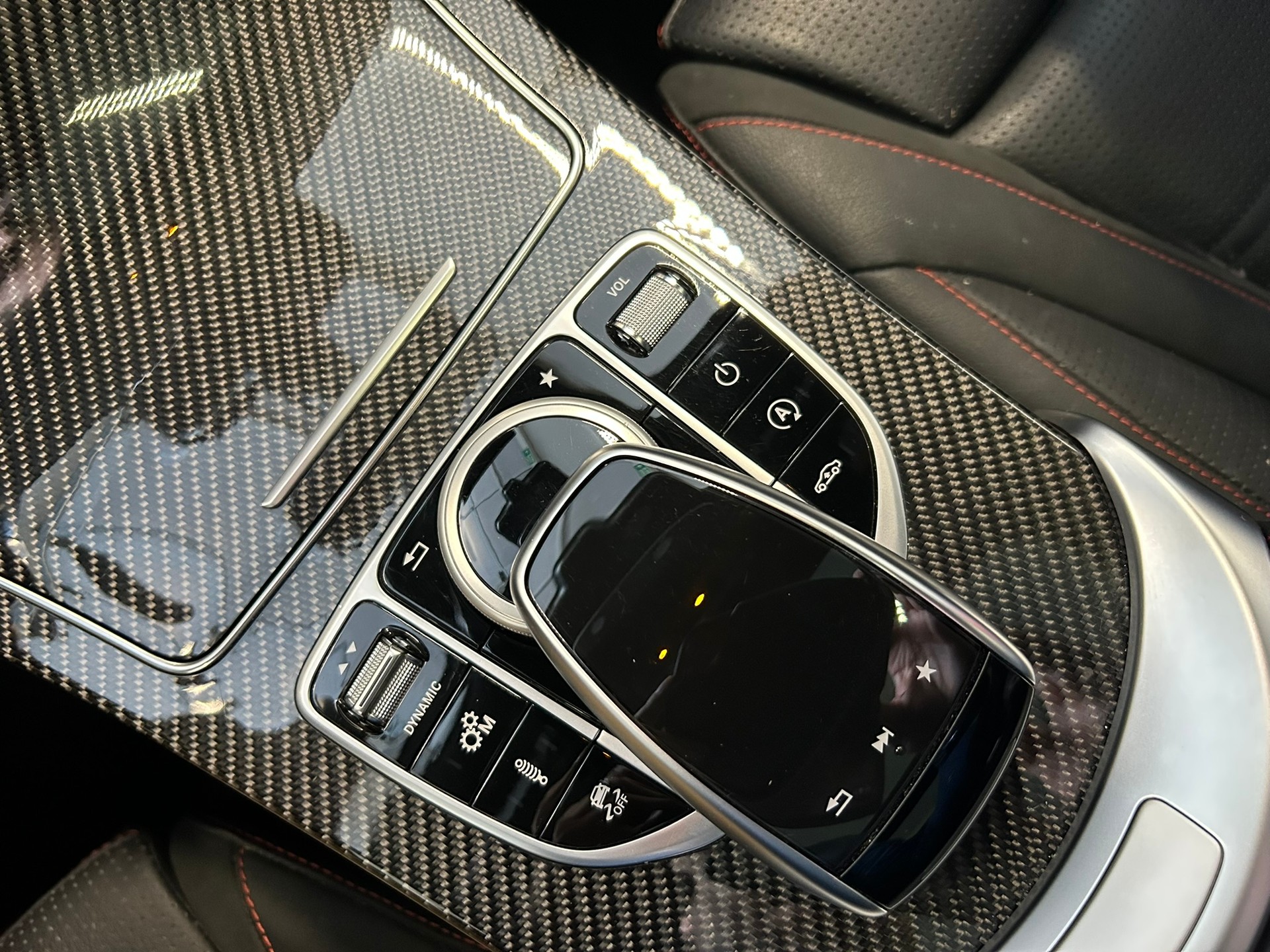 MERCEDES-BENZ GLC 43 AMG 4Matic 9G-Tronic-image-18