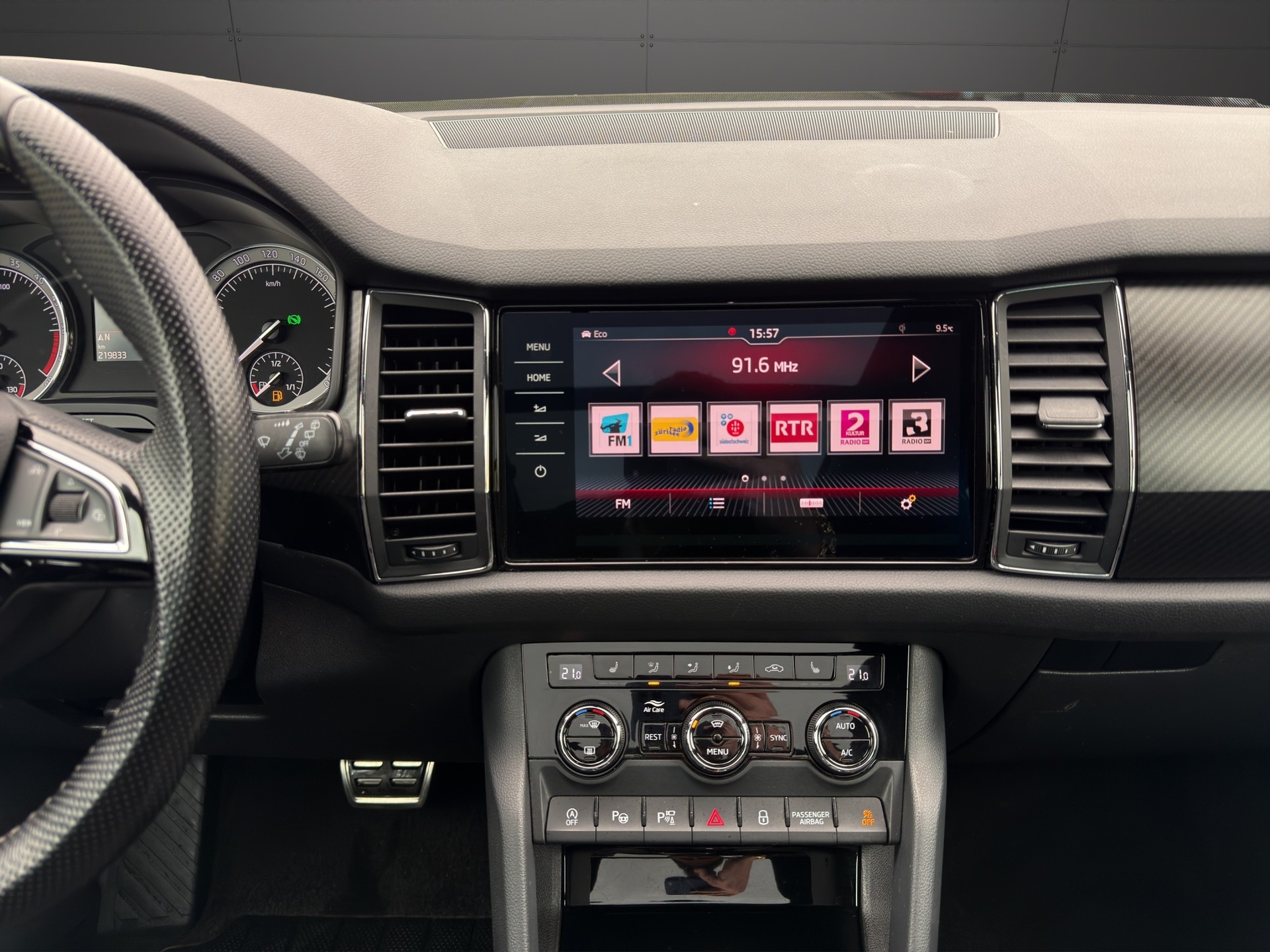 SKODA Kodiaq 2.0 TDI CR Sport Line 4x4 DSG-image-11