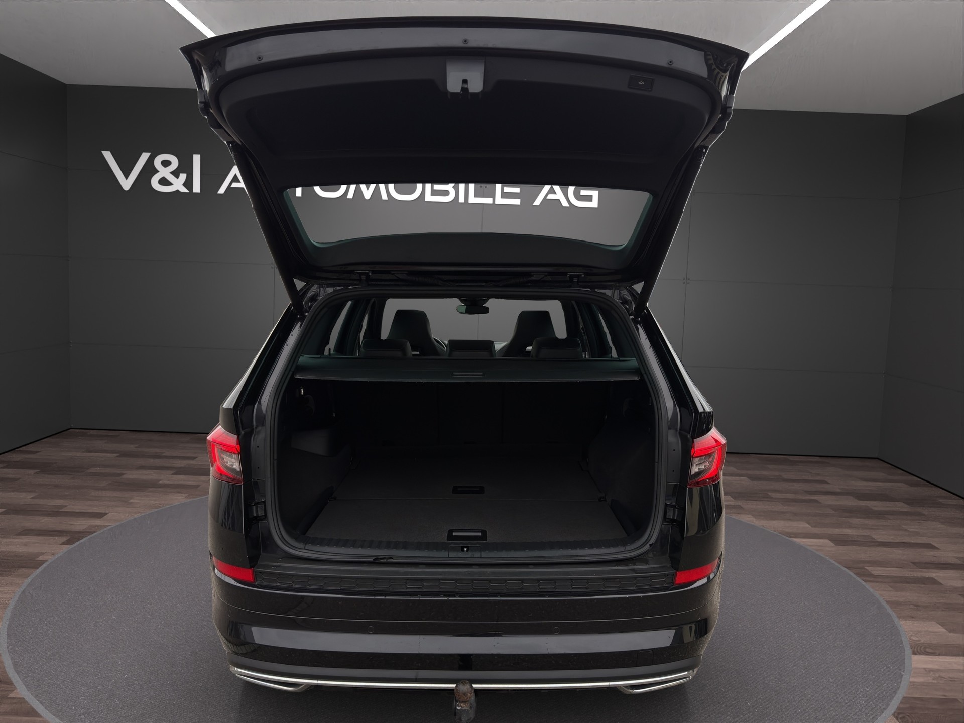 SKODA Kodiaq 2.0 TDI CR Sport Line 4x4 DSG-image-23