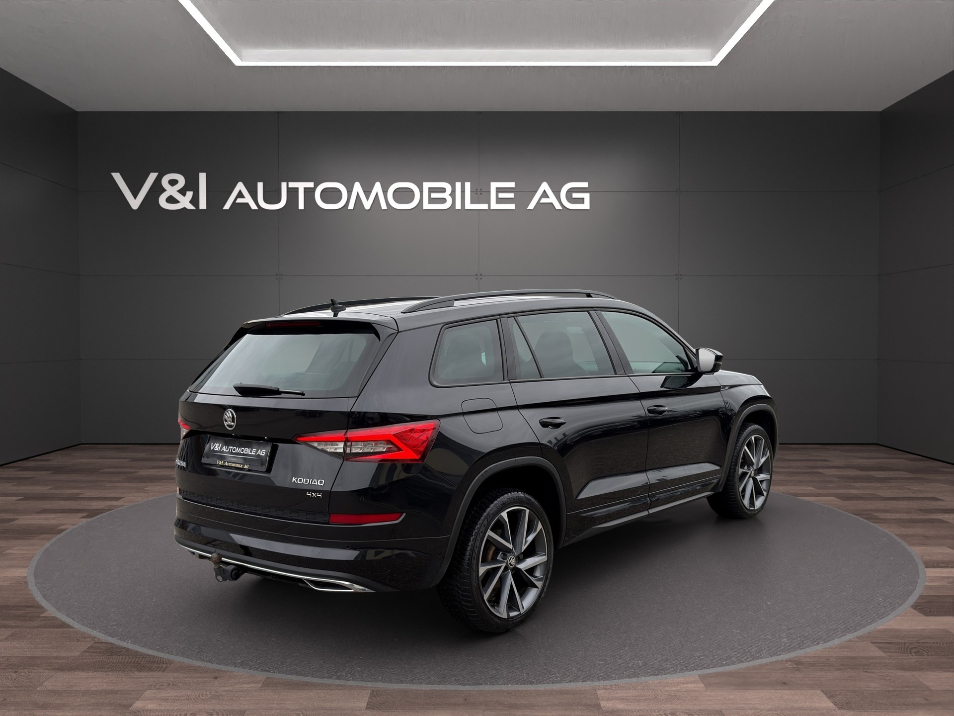 SKODA Kodiaq 2.0 TDI CR Sport Line 4x4 DSG-image-3