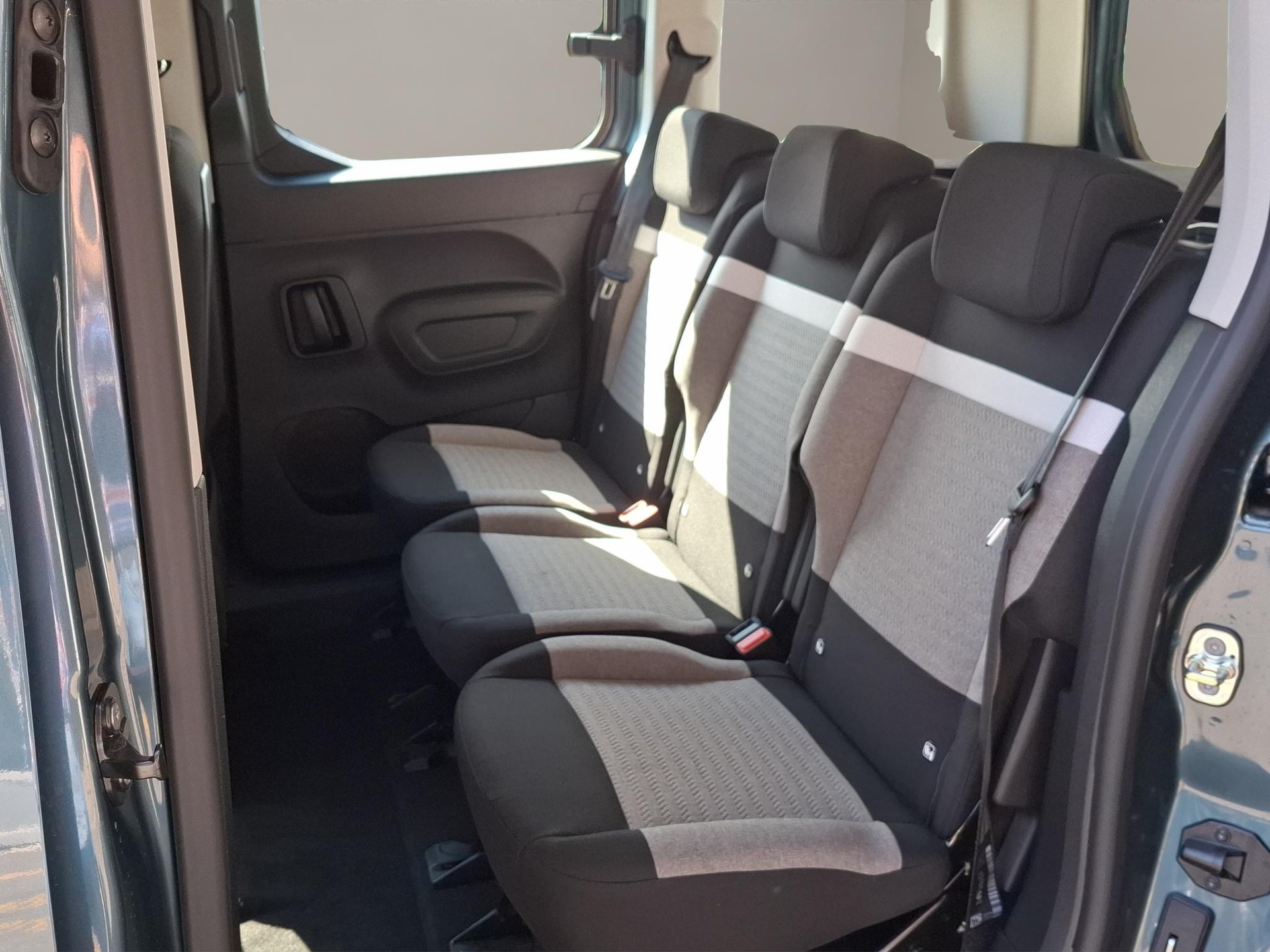 CITROEN Berlingo 1.2 PureTech Tonic-image-10