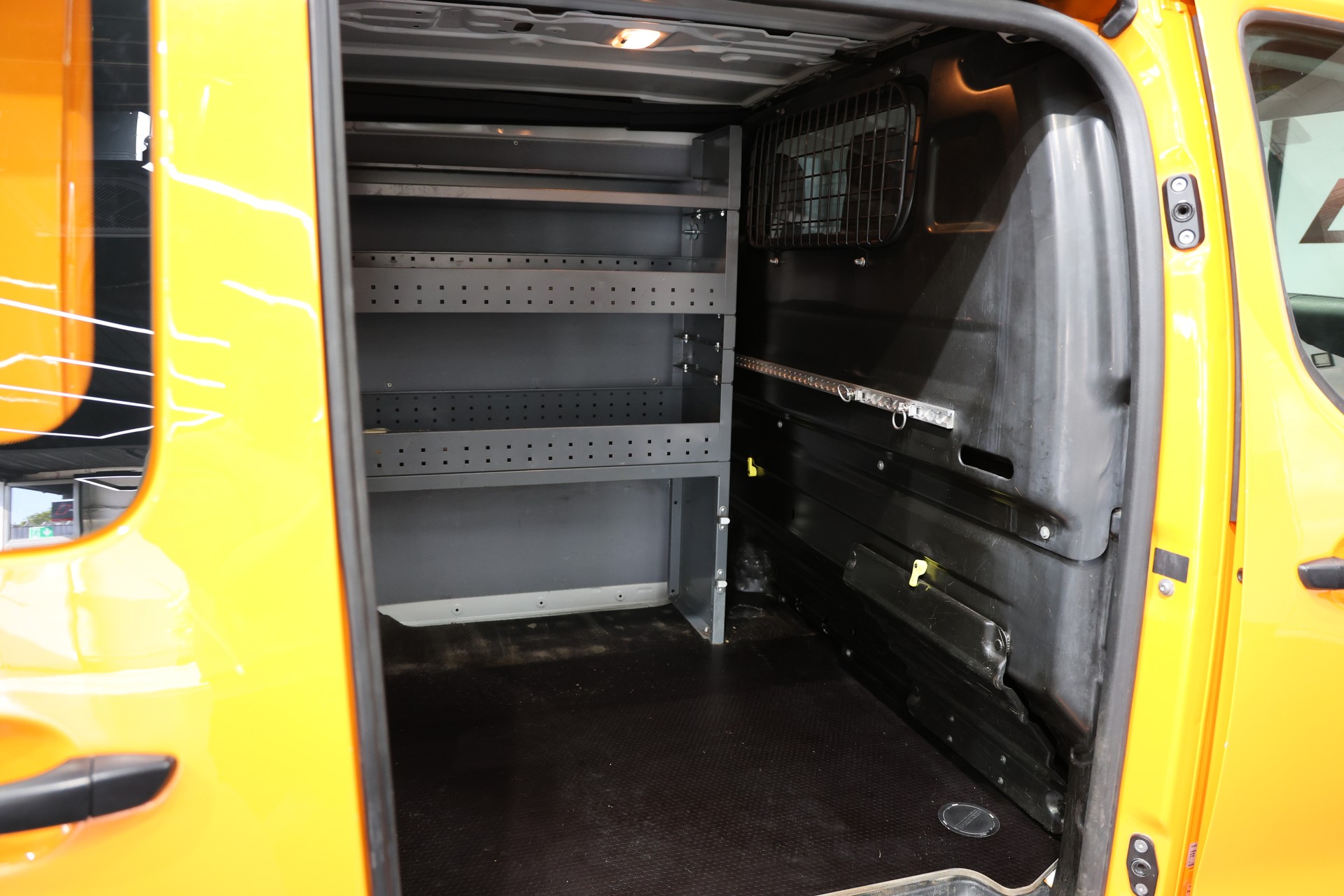 TOYOTA Proace 2.0D Panel Van L2 Terra A-image-12