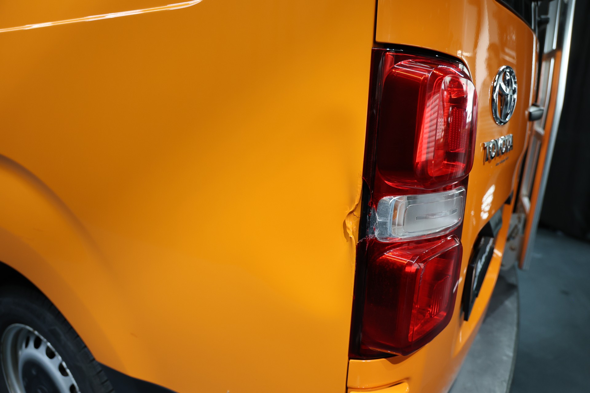 TOYOTA Proace 2.0D Panel Van L2 Terra A-image-22