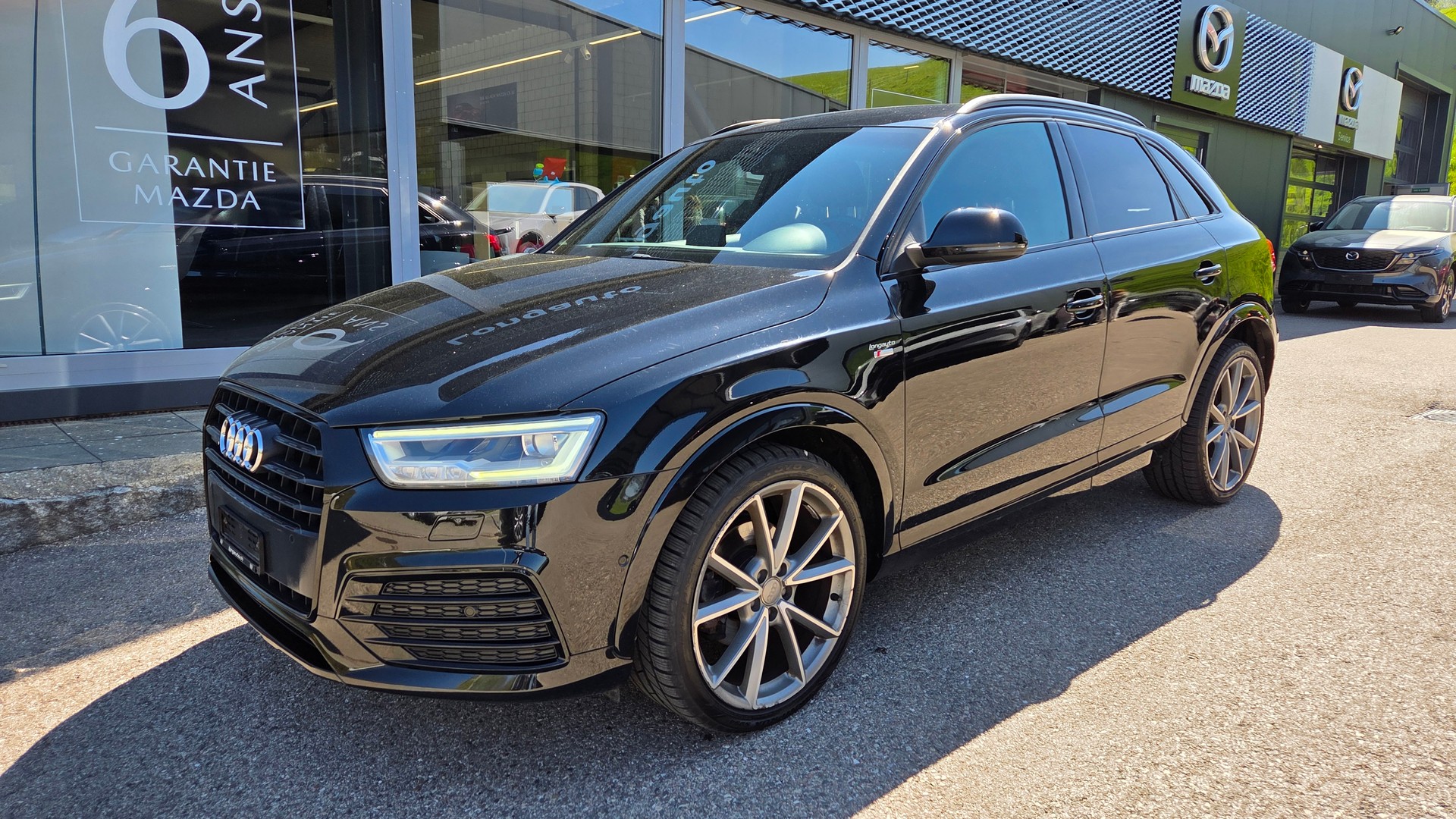 AUDI Q3 2.0 TFSI sport quattro S-tronic-image-1
