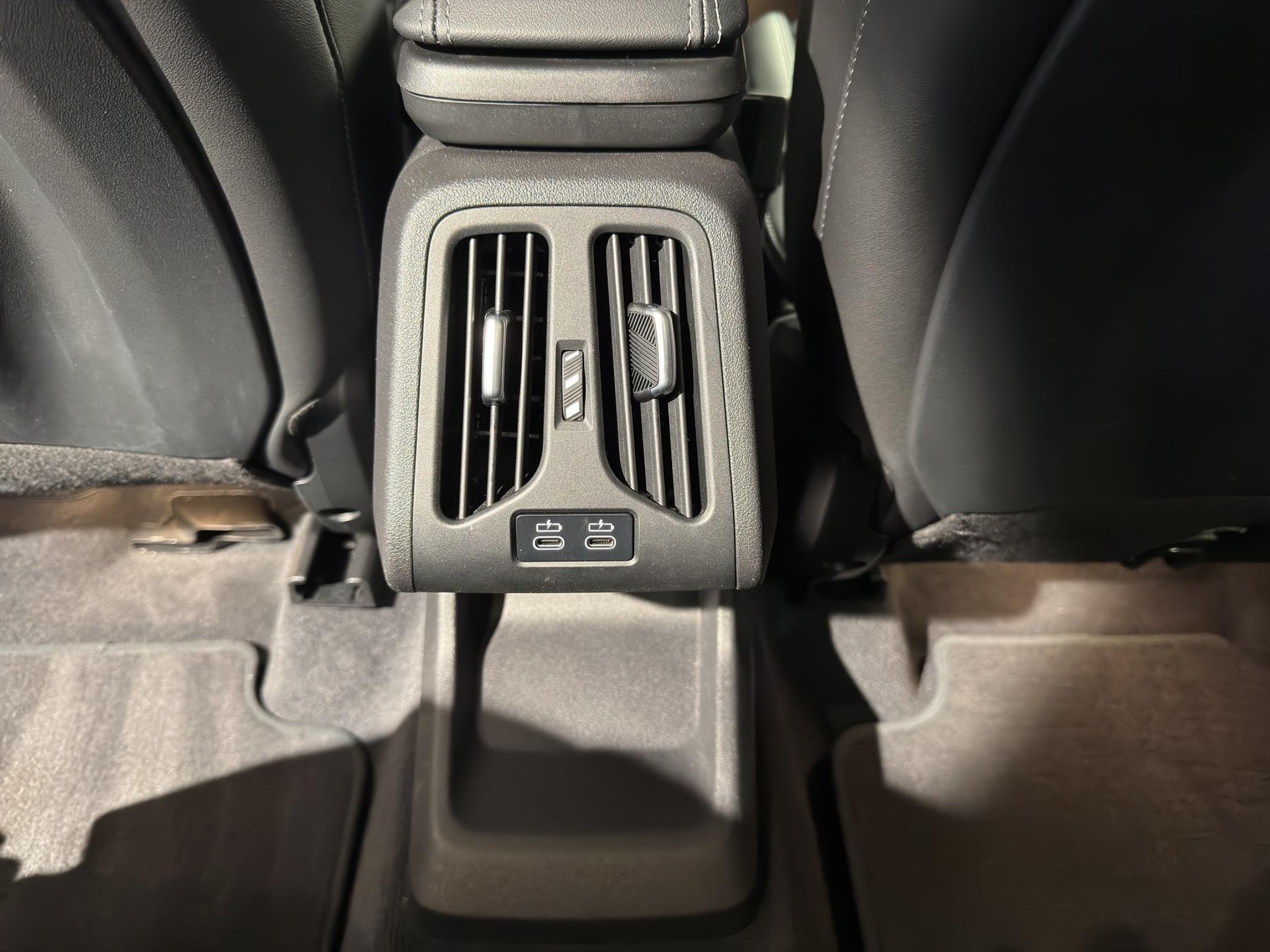 BMW 223i xDrive Active Tourer M Sport-image-9
