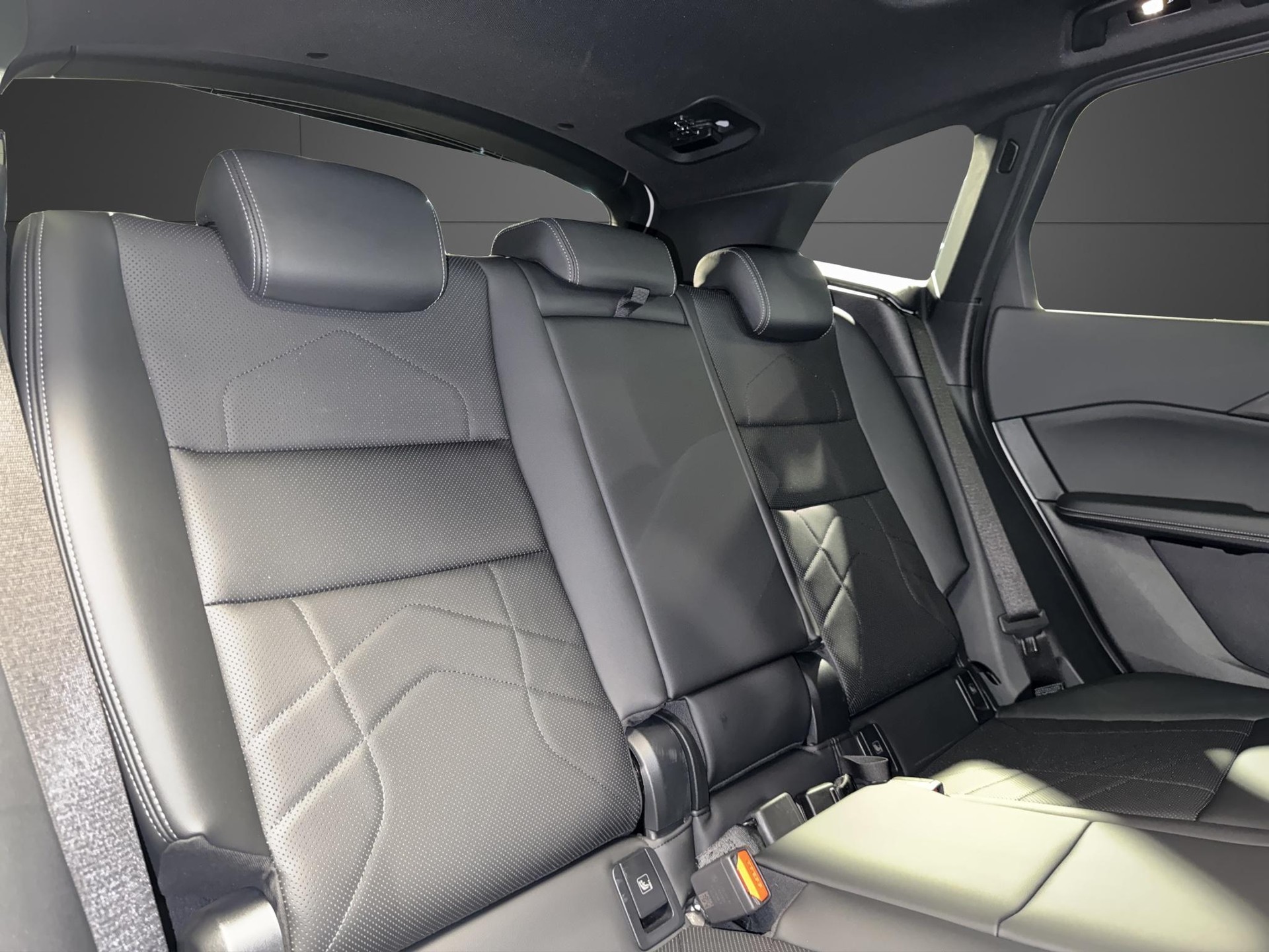 BMW 223i xDrive Active Tourer M Sport-image-16
