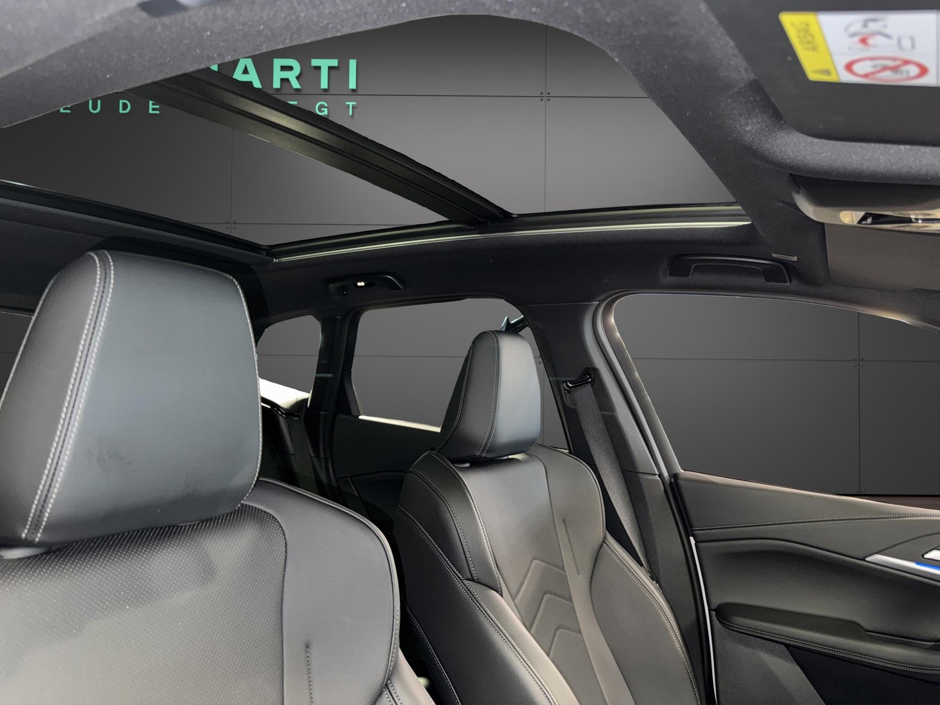 BMW 223i xDrive Active Tourer M Sport-image-20