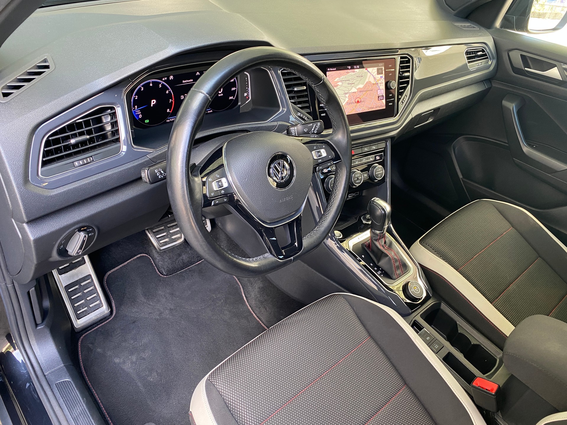 VW T-Roc 2.0 TSI Sport DSG 4Motion-image-23
