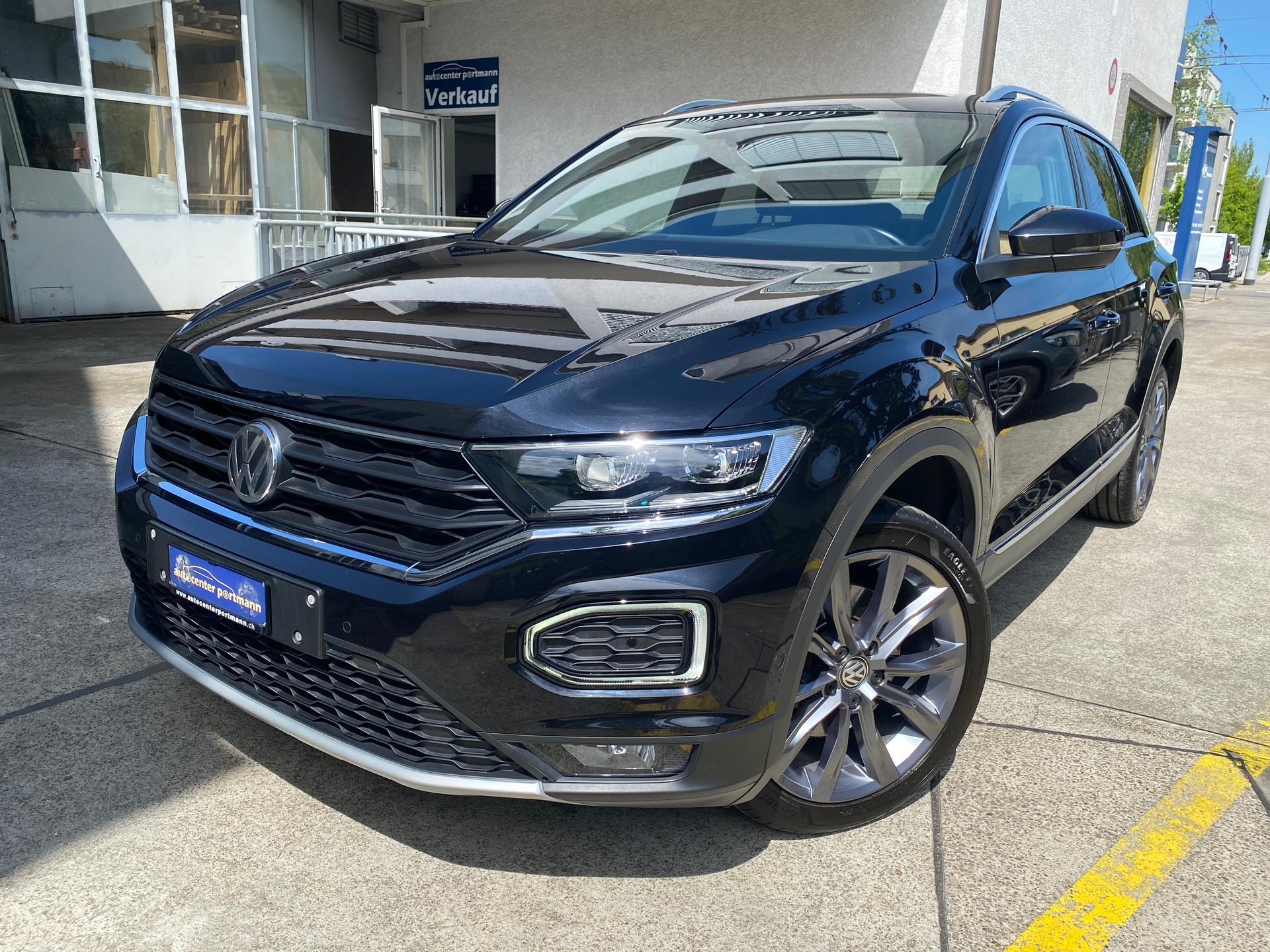 VW T-Roc 2.0 TSI Sport DSG 4Motion-image-0