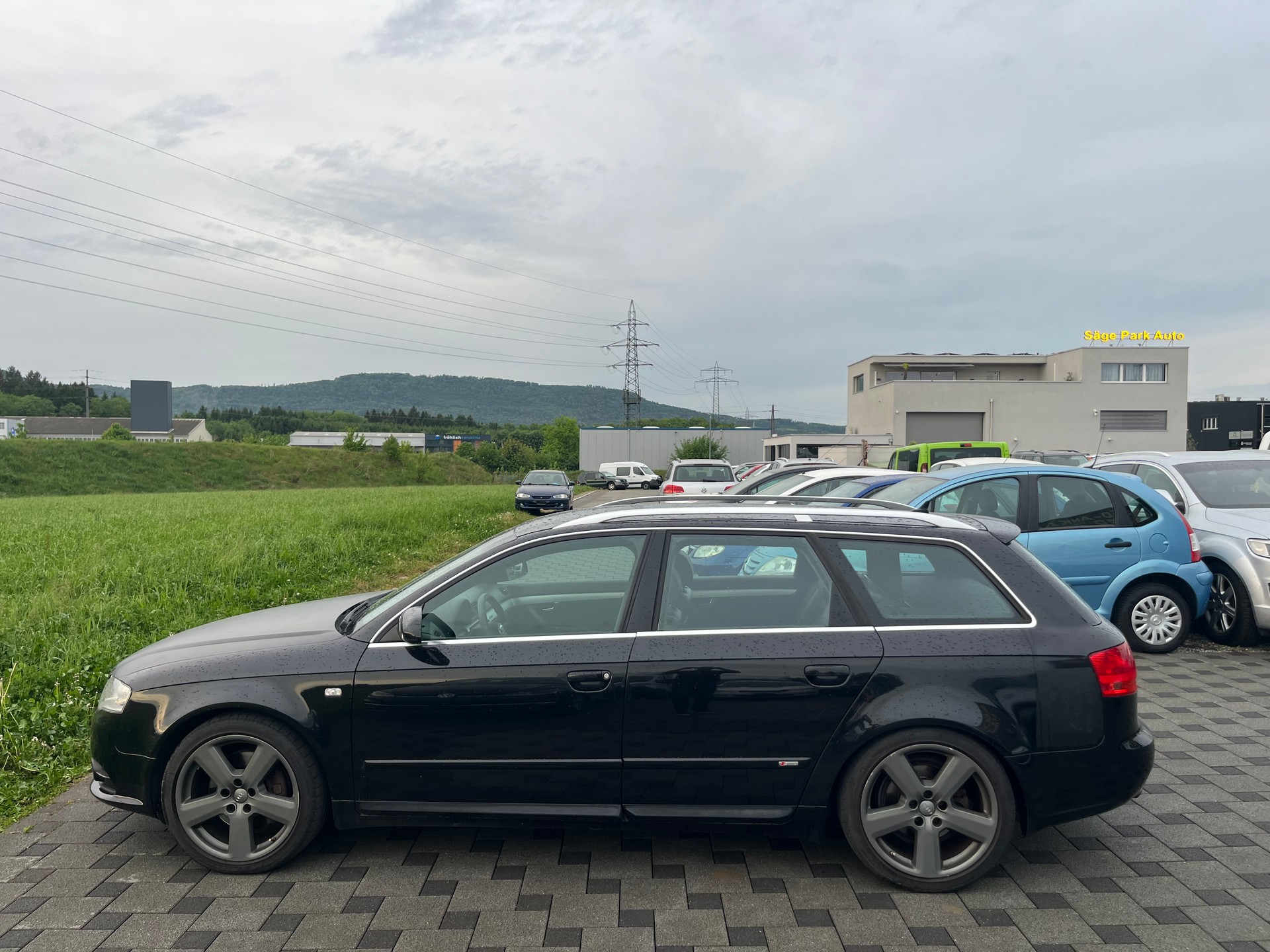 AUDI A4 Avant 3.2 FSI quattro-image-4