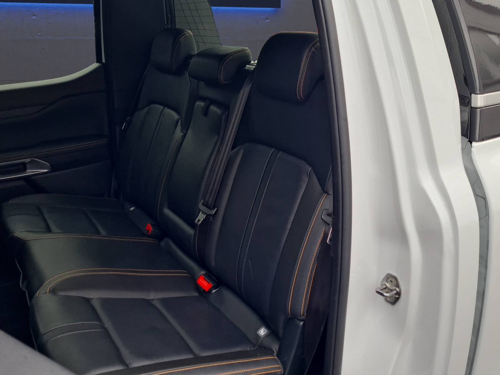 FORD Ranger Doppel Kabine Pick-up 2.0 EcoBlue 205 PS 4x4 Wildtrak AUTOMAT-image-13