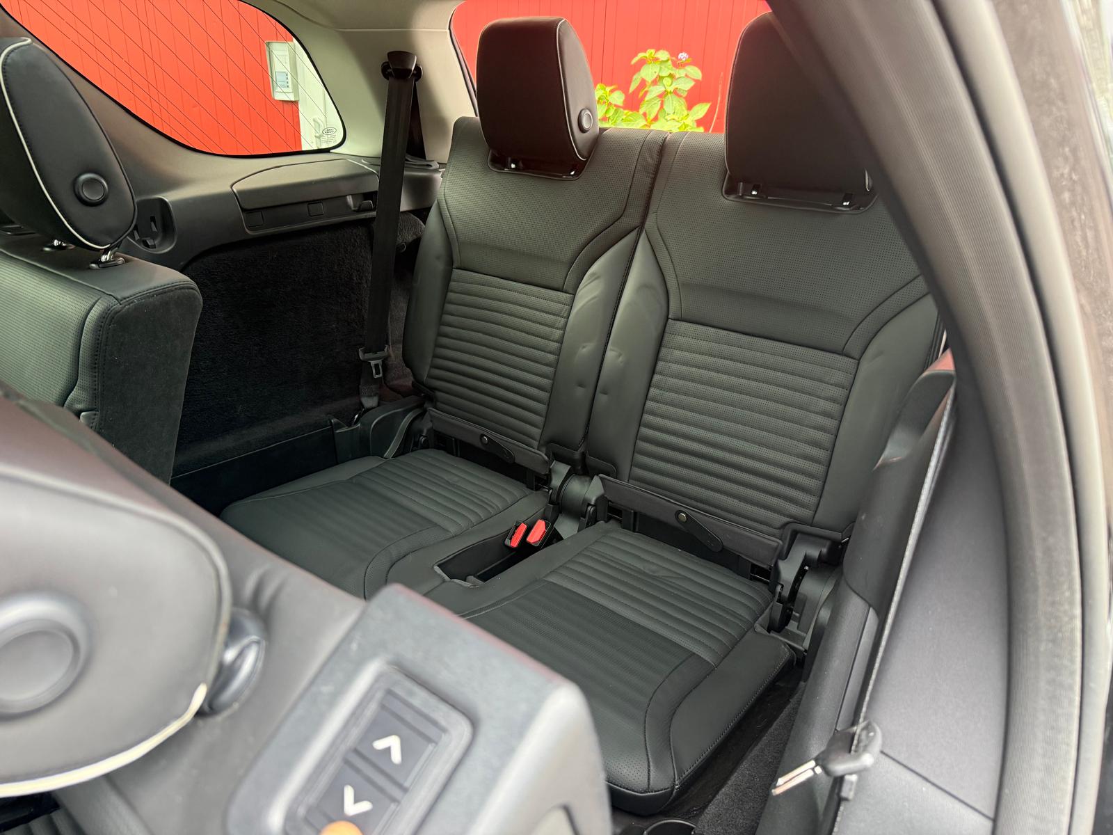 LAND ROVER Discovery 2.0 SD4 S Automatic-image-12