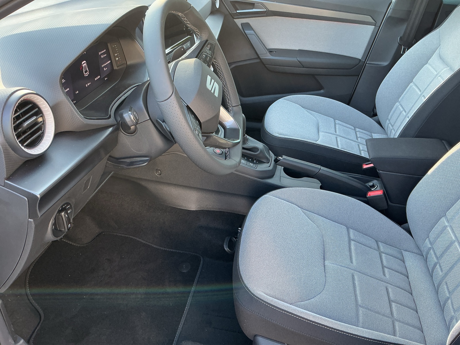SEAT Ibiza 1.0 EcoTSI Move FR DSG-image-4