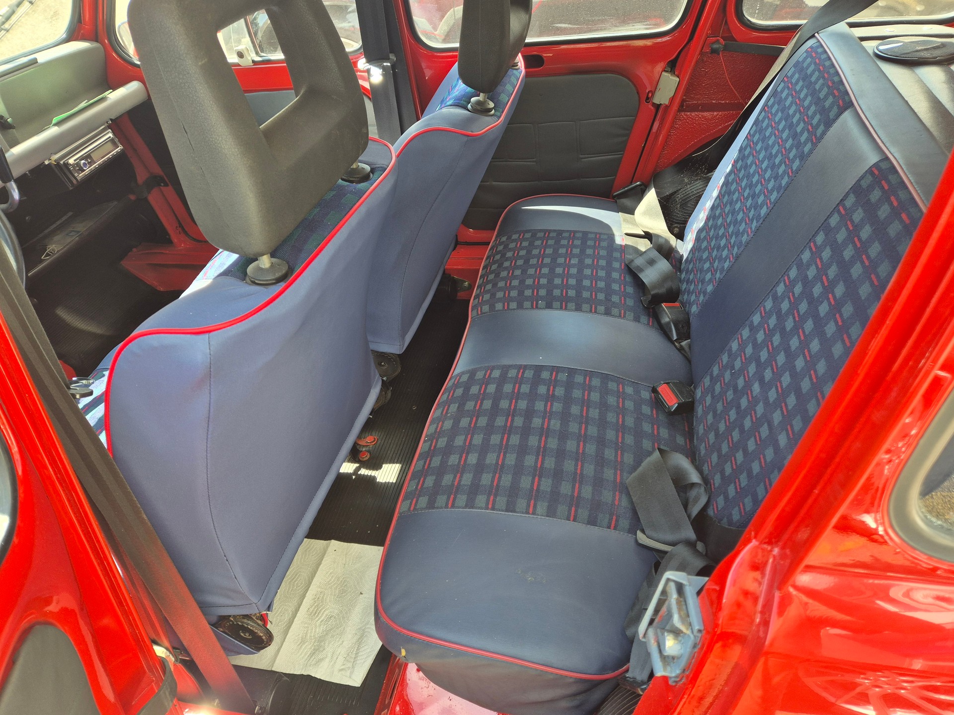 RENAULT R4 1100 Base-image-4