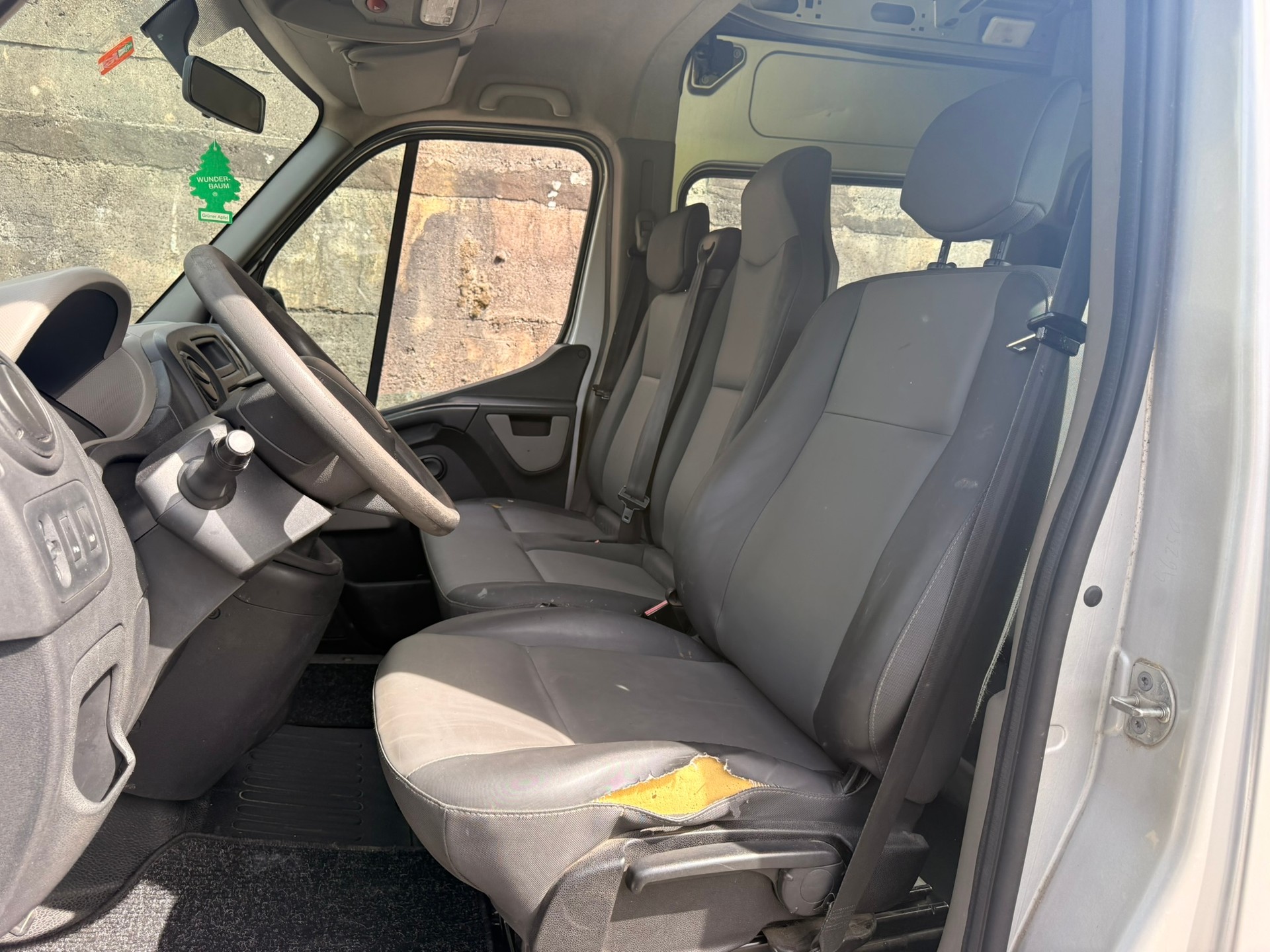 RENAULT Master T35 2.3dCi 125 L2H2-image-10