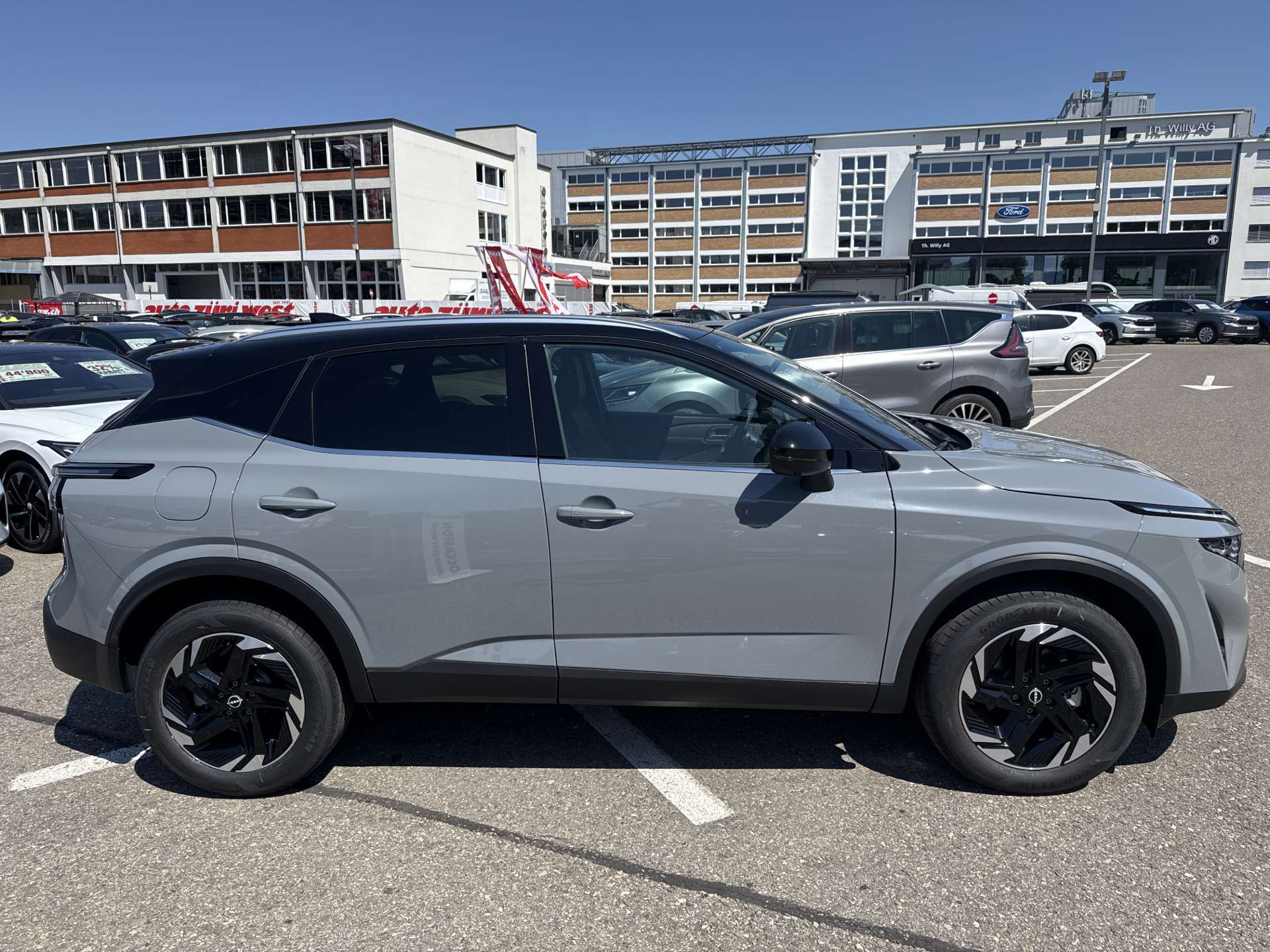 NISSAN Qashqai 1.3 DIG-T MHEV N-Connecta Xtronic-Automat-image-10