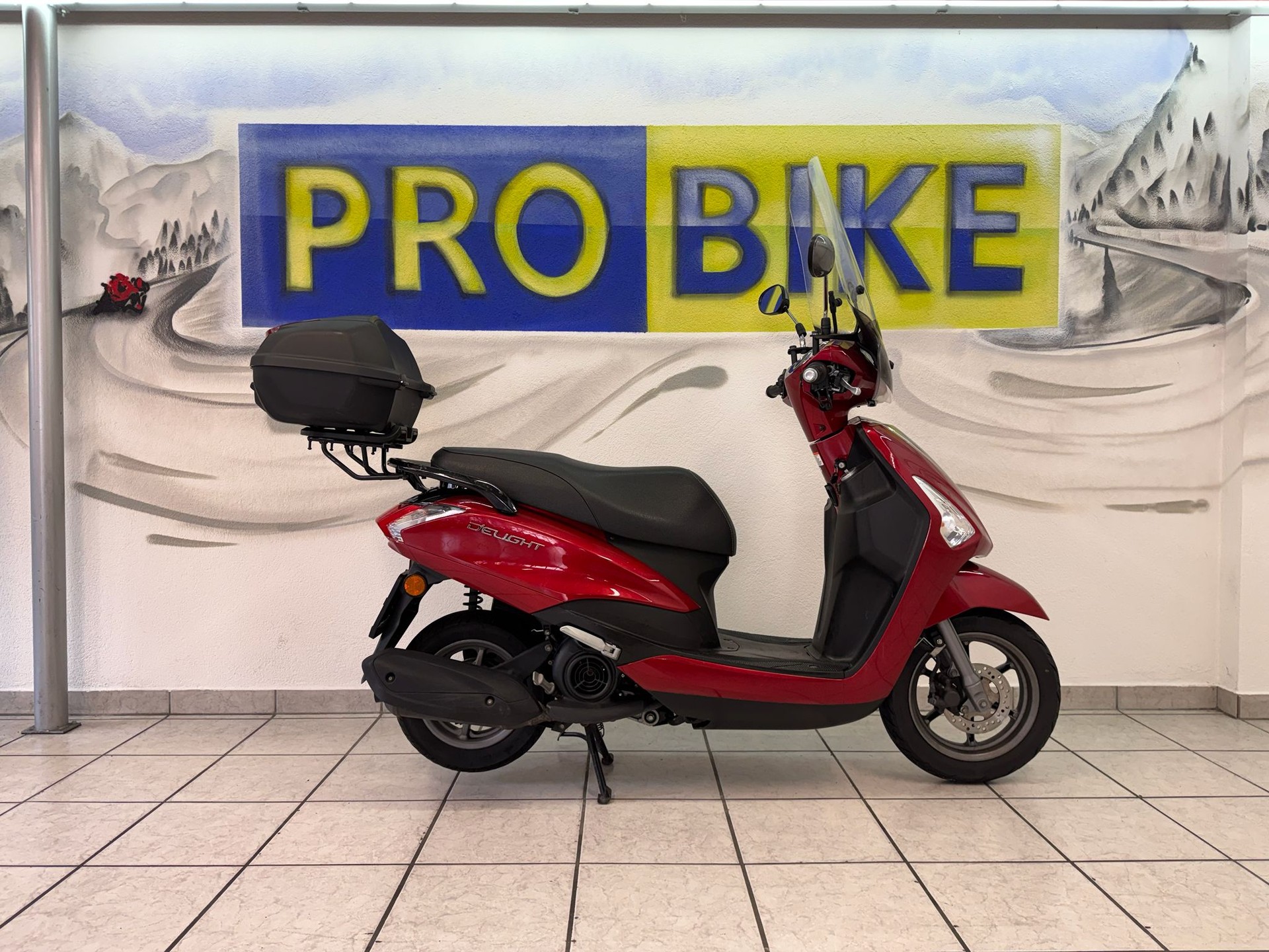 YAMAHA D'elight LTS 125 UBS-showroom-element-1