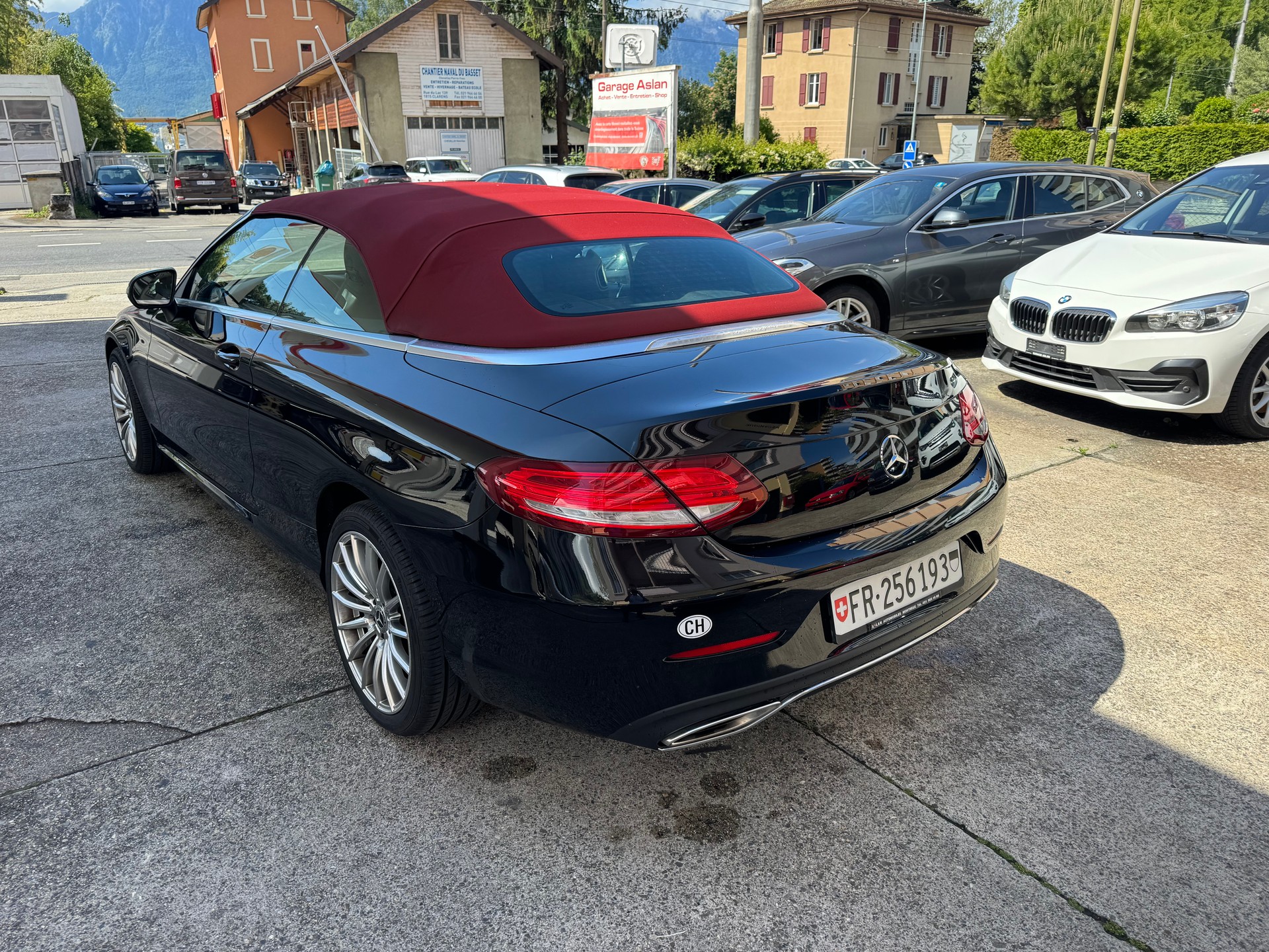 MERCEDES-BENZ C 200 Cabriolet AMG Line-image-1