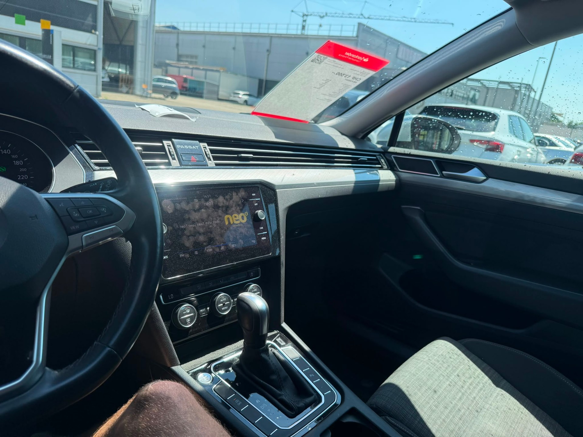 VW PASSAT-image-15