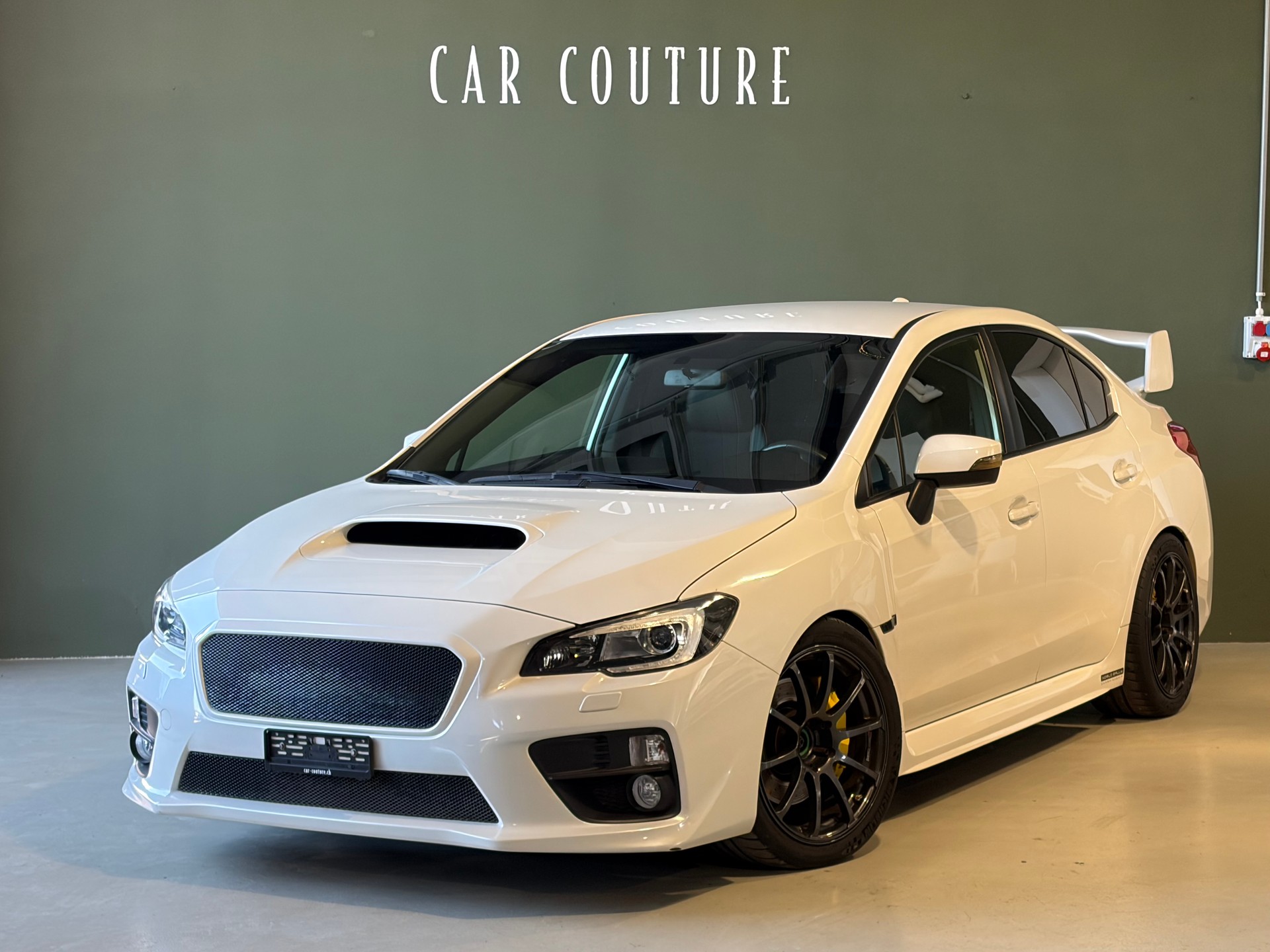 SUBARU WRX 2.5 Turbo 4WD STI Sport S *** 356 PS *** Ab MFK *** CH- Fahrzeug ***-showroom-element-1