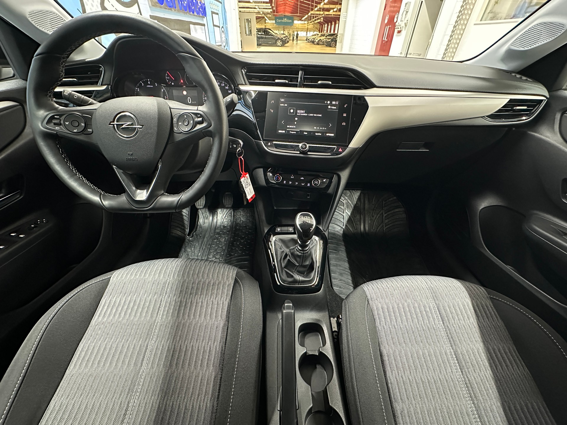 OPEL Corsa 1.2 TP Edition-image-9