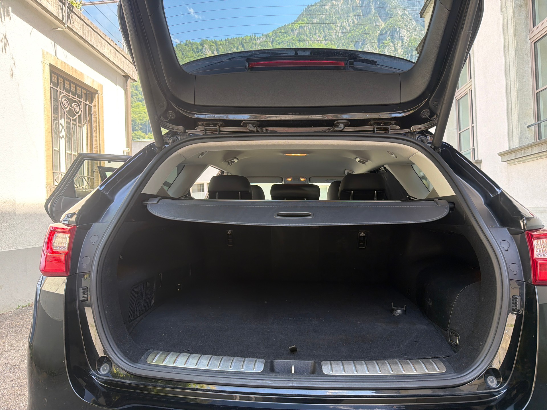 KIA Optima SW 2.0 T-GDI Plug-in Hybrid Automat-image-12