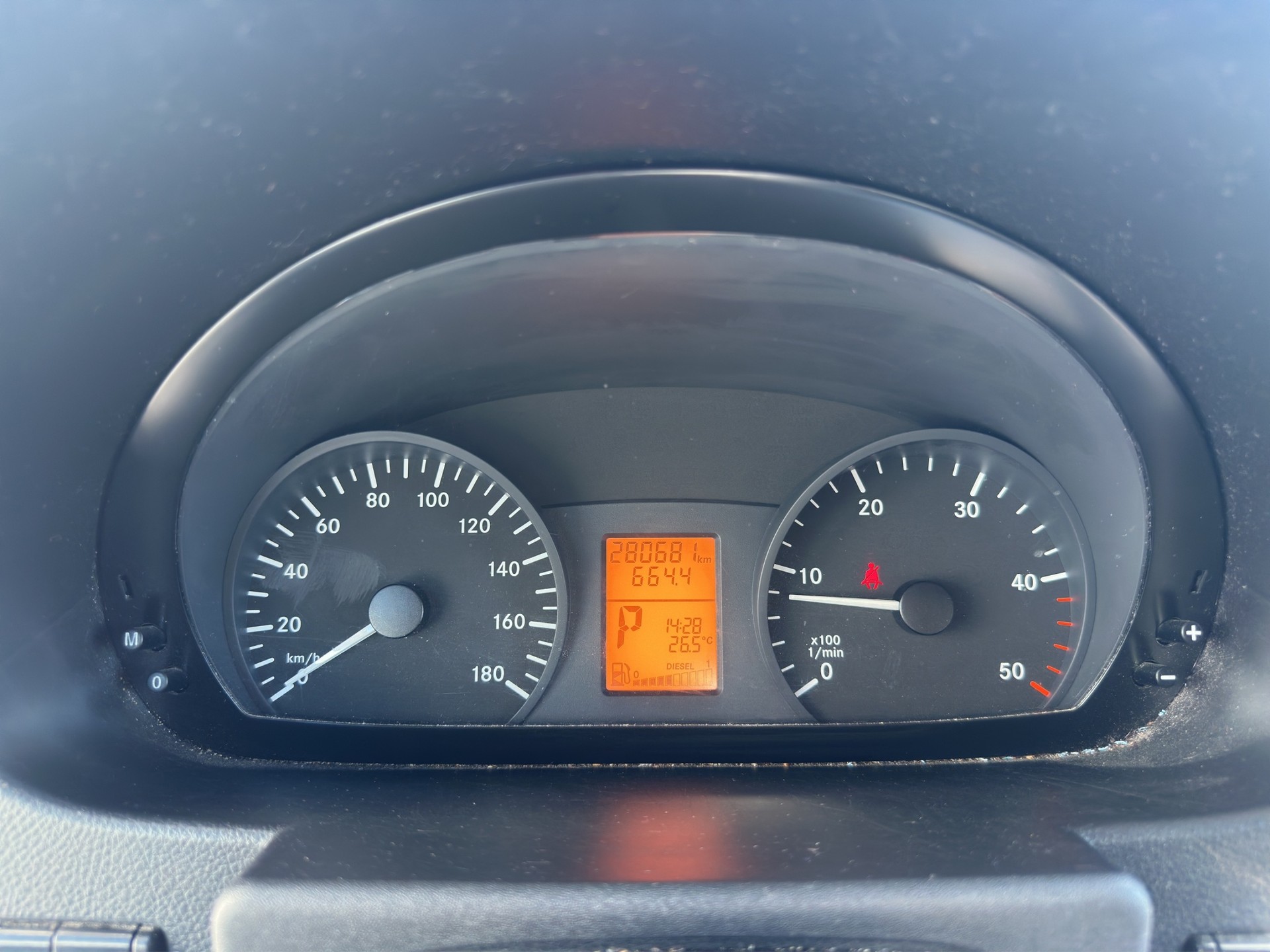 MERCEDES-BENZ Sprinter 316 CDI Standard 4x4 Automat-image-16