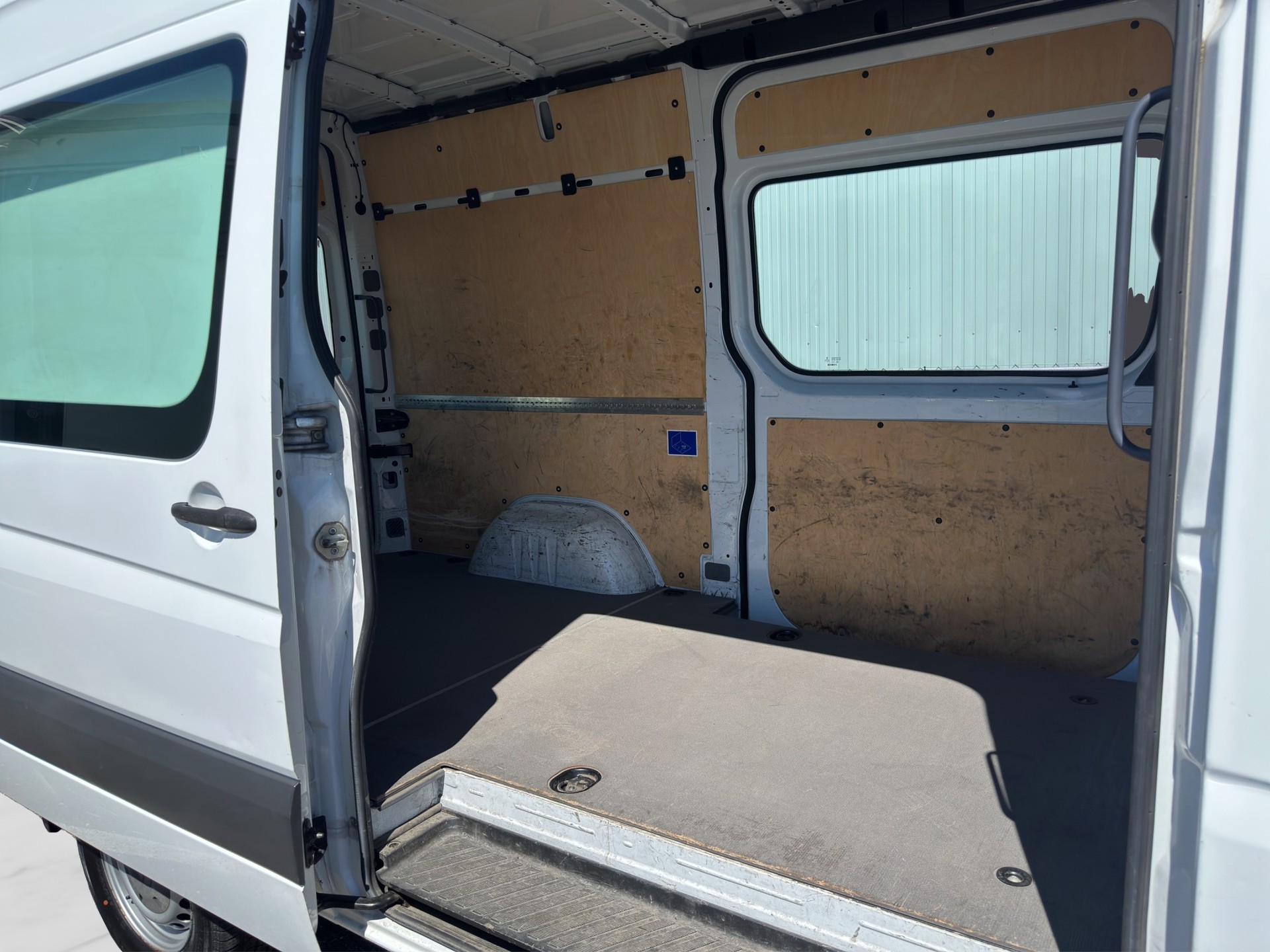 MERCEDES-BENZ Sprinter 316 CDI Standard 4x4 Automat-image-24