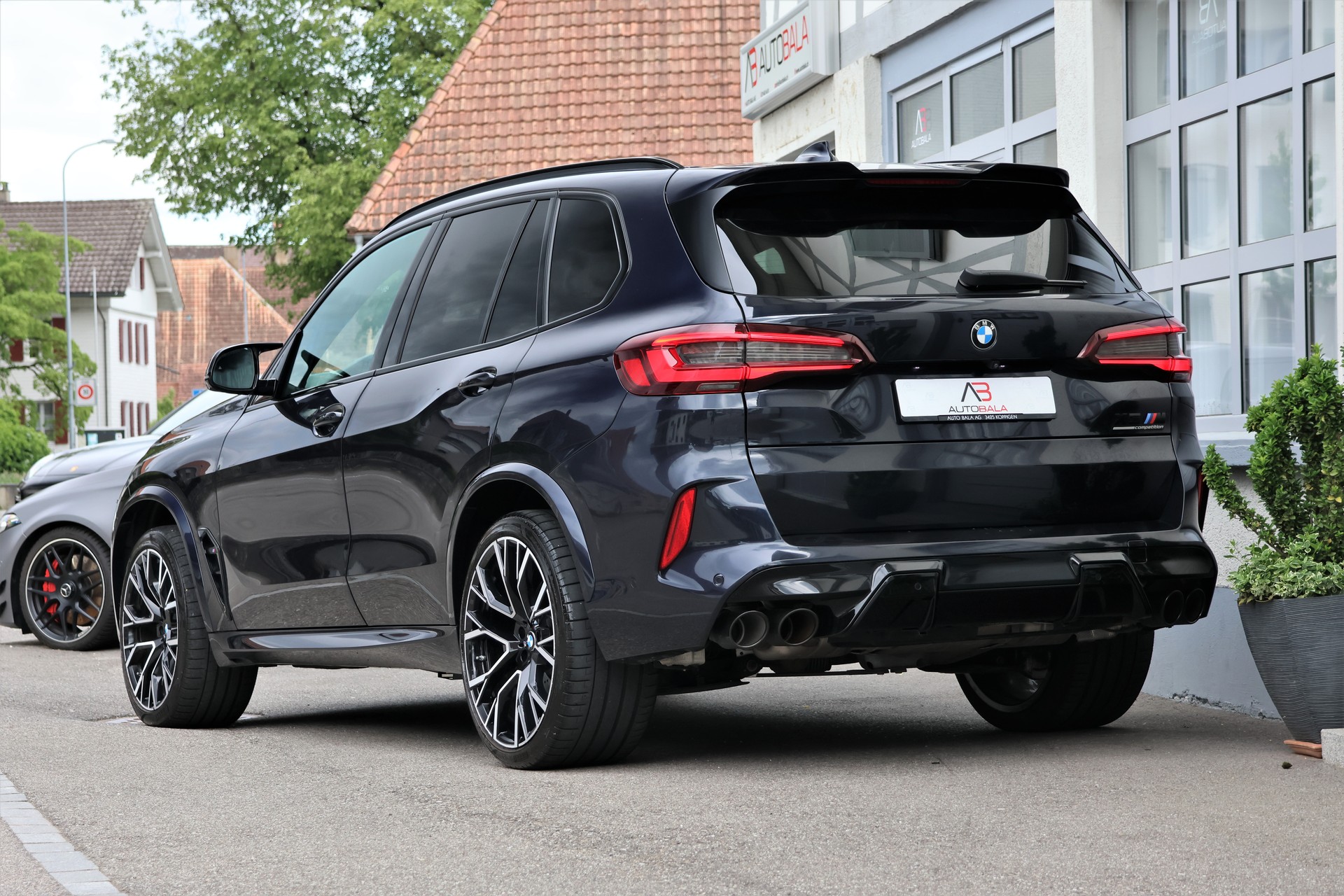 BMW X5M Competition Steptronic Competition + 3.5T AHK-image-2