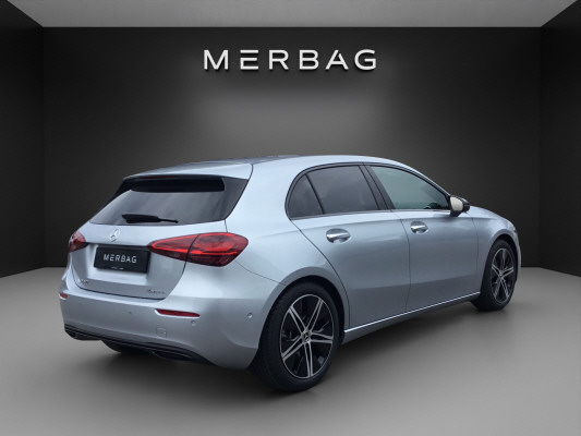 MERCEDES-BENZ A 250 4Matic 8G-DCT-image-3