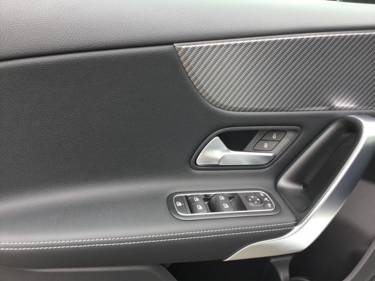 MERCEDES-BENZ A 250 4Matic 8G-DCT-image-9