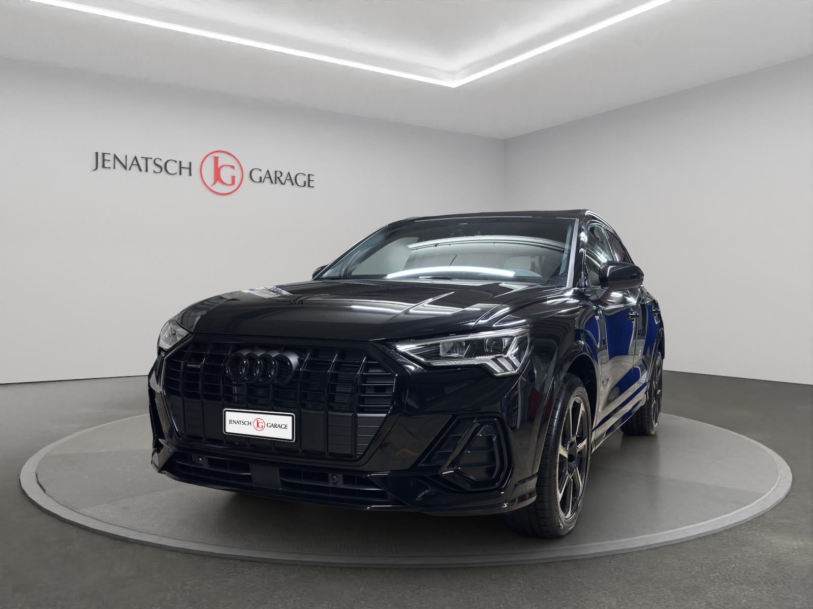 AUDI Q3 2.0 40 TFSI S line quattro S-Tronic-image-0
