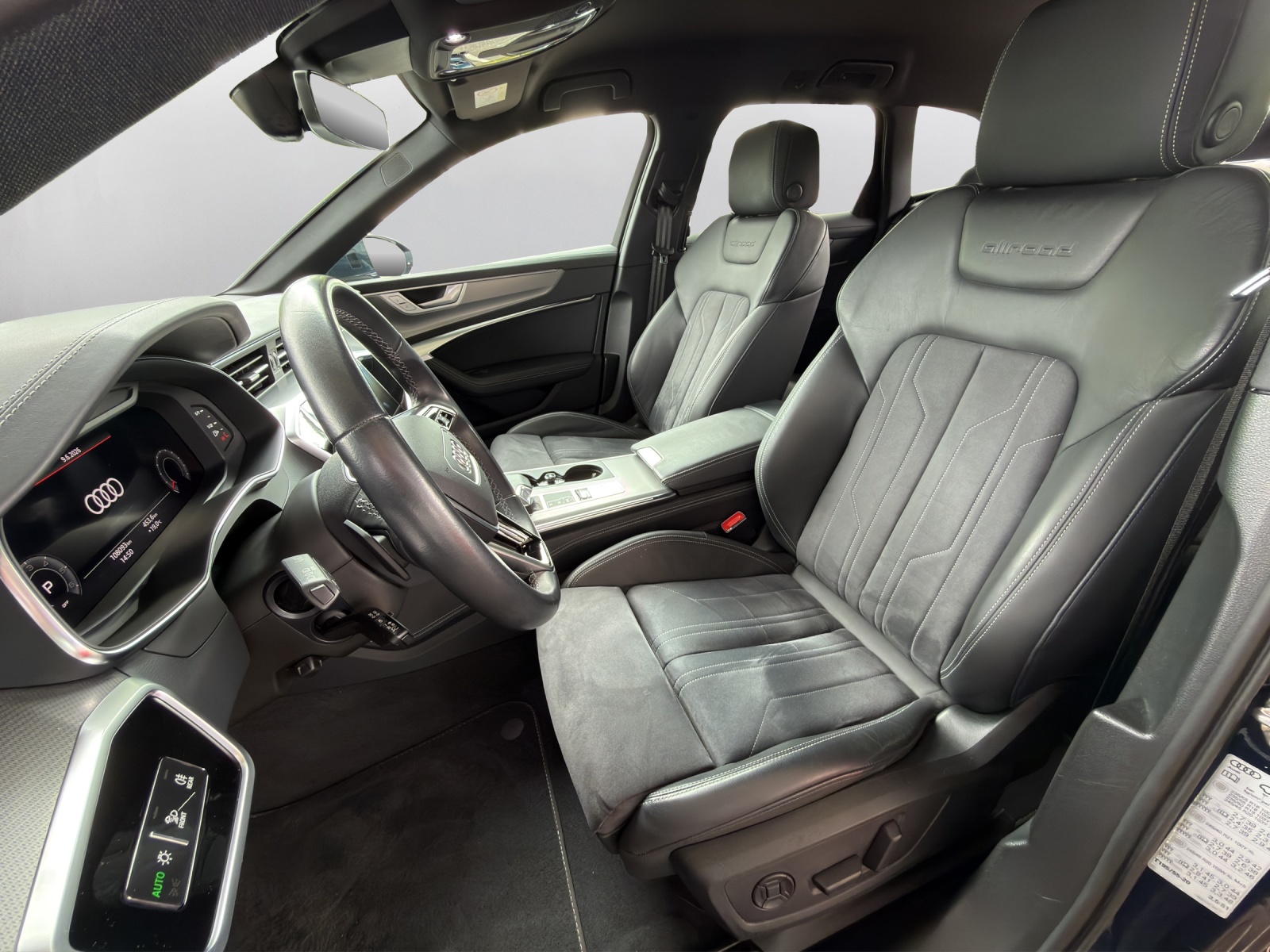 AUDI A6 allroad 55 TDI quattro tiptronic-image-9