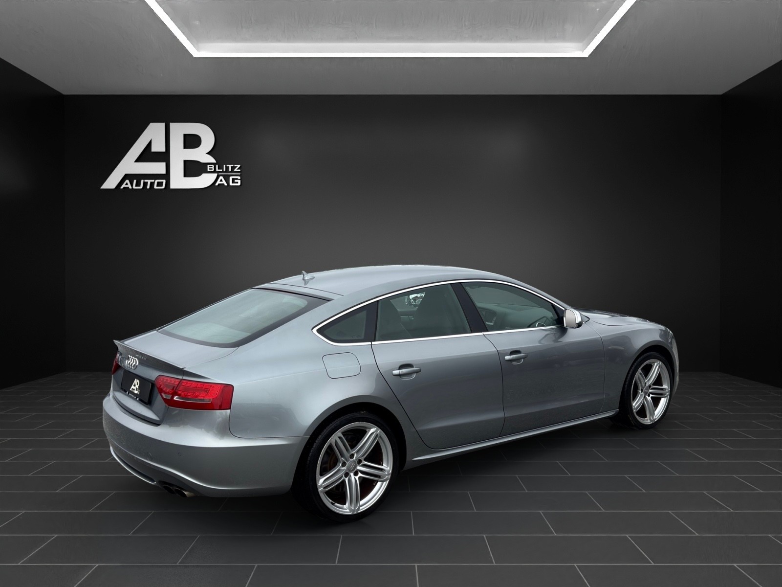 AUDI S5 Sportback 3.0 TFSI quattro S-tronic mit 333 PS-image-4