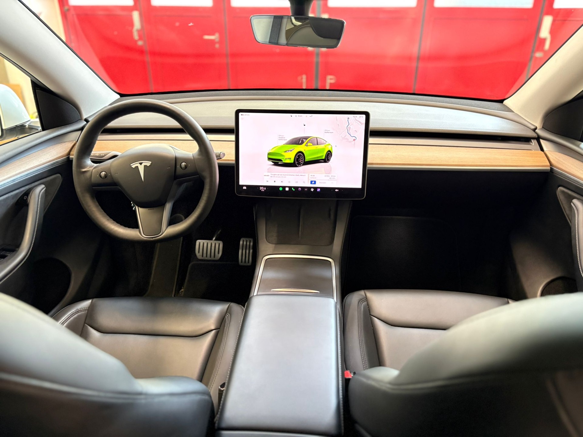 TESLA Model Y Long Range-image-6