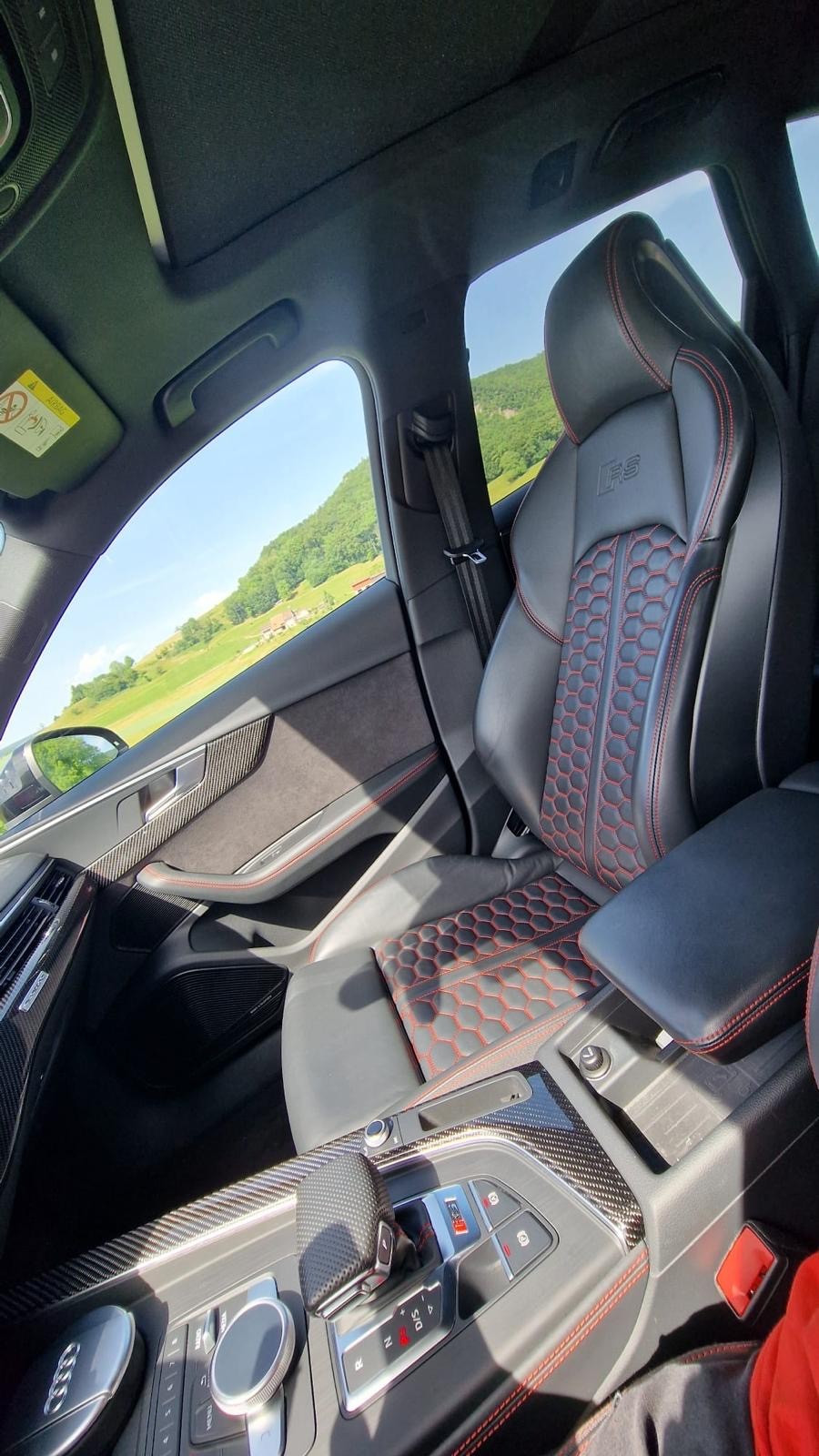 AUDI RS4 Avant 2.9 TFSI quattro tiptronic-image-4