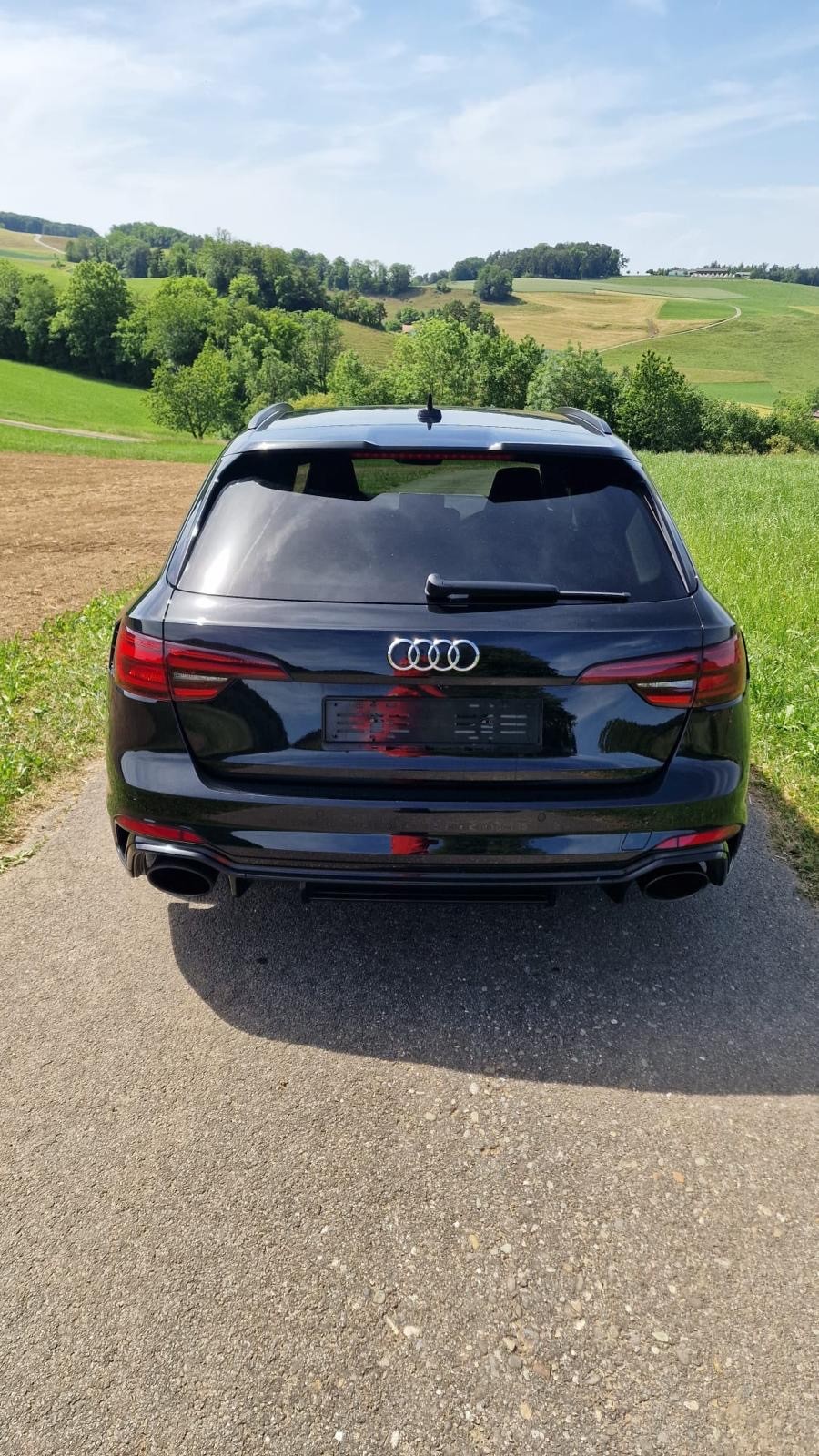 AUDI RS4 Avant 2.9 TFSI quattro tiptronic-image-2
