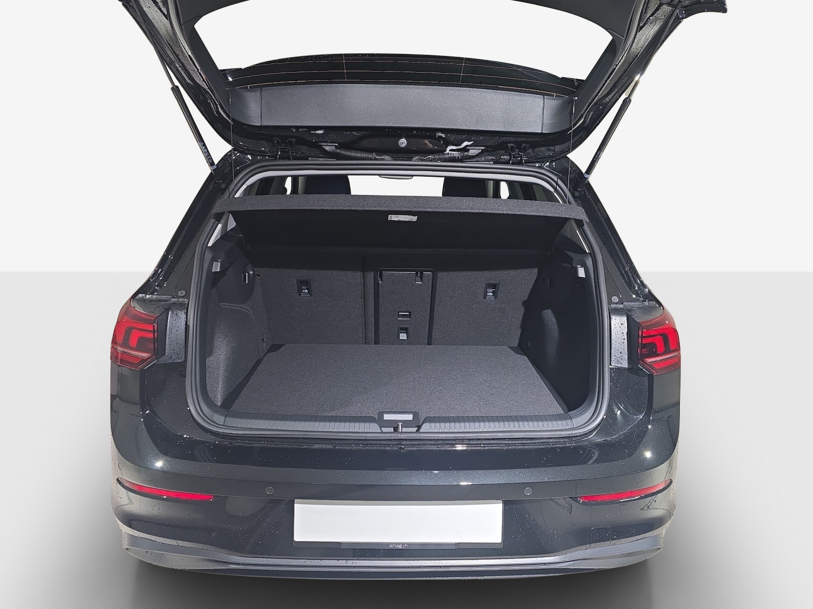 VW Golf 1.5 e TSI mHEV United DSG-image-12