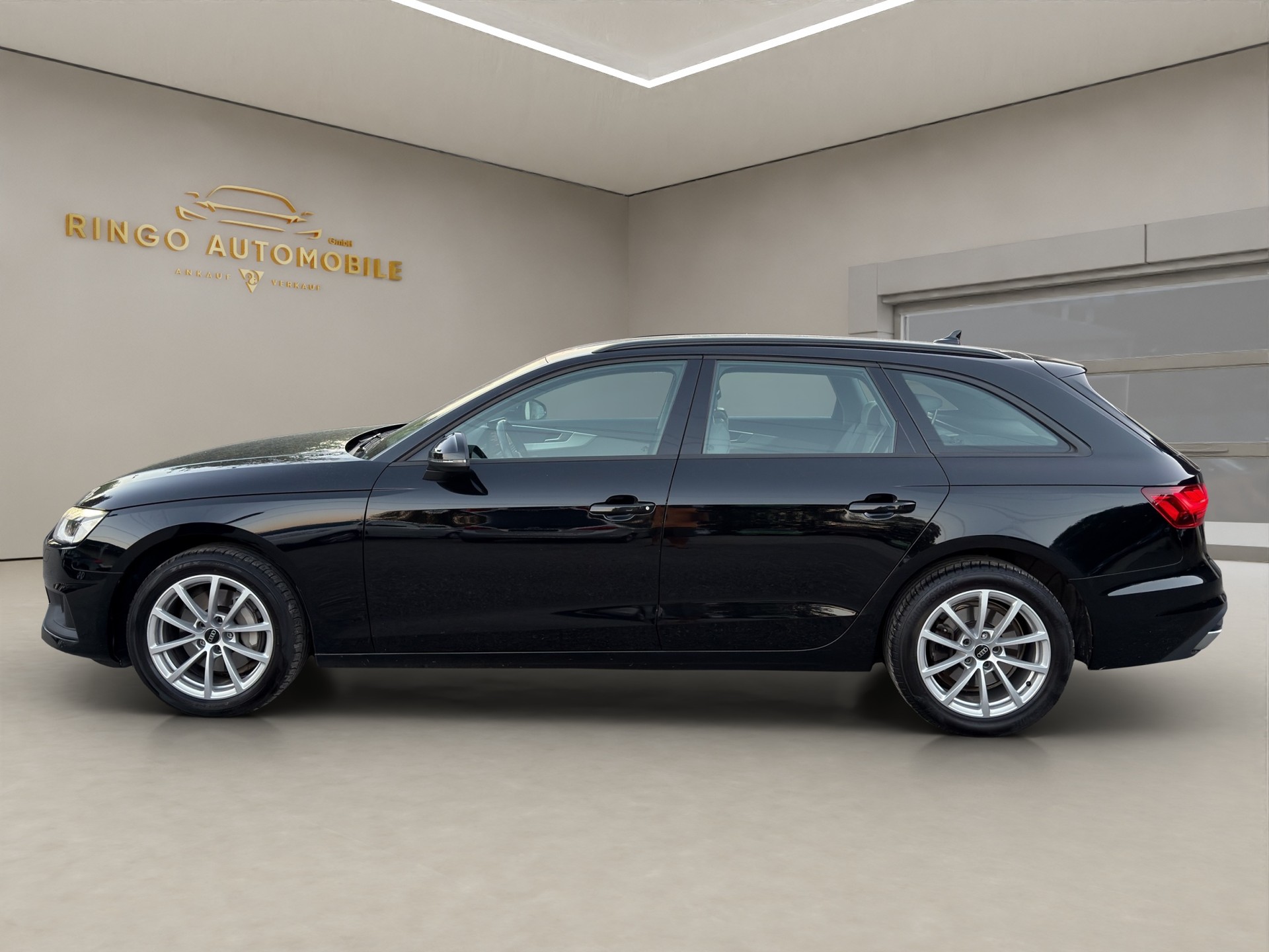 AUDI A4 Avant 40 TDI quattro S-tronic-image-3