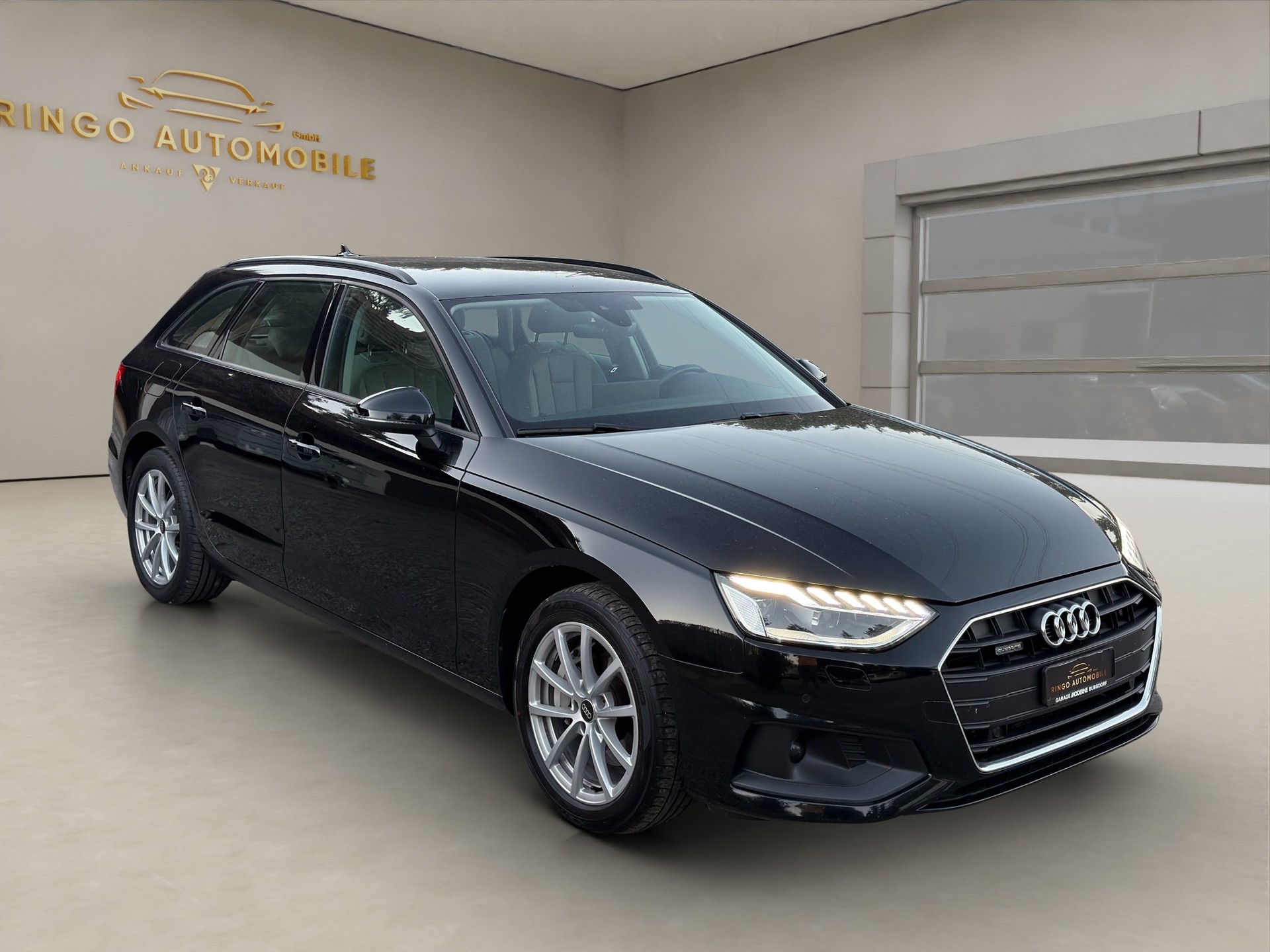 AUDI A4 Avant 40 TDI quattro S-tronic-image-0