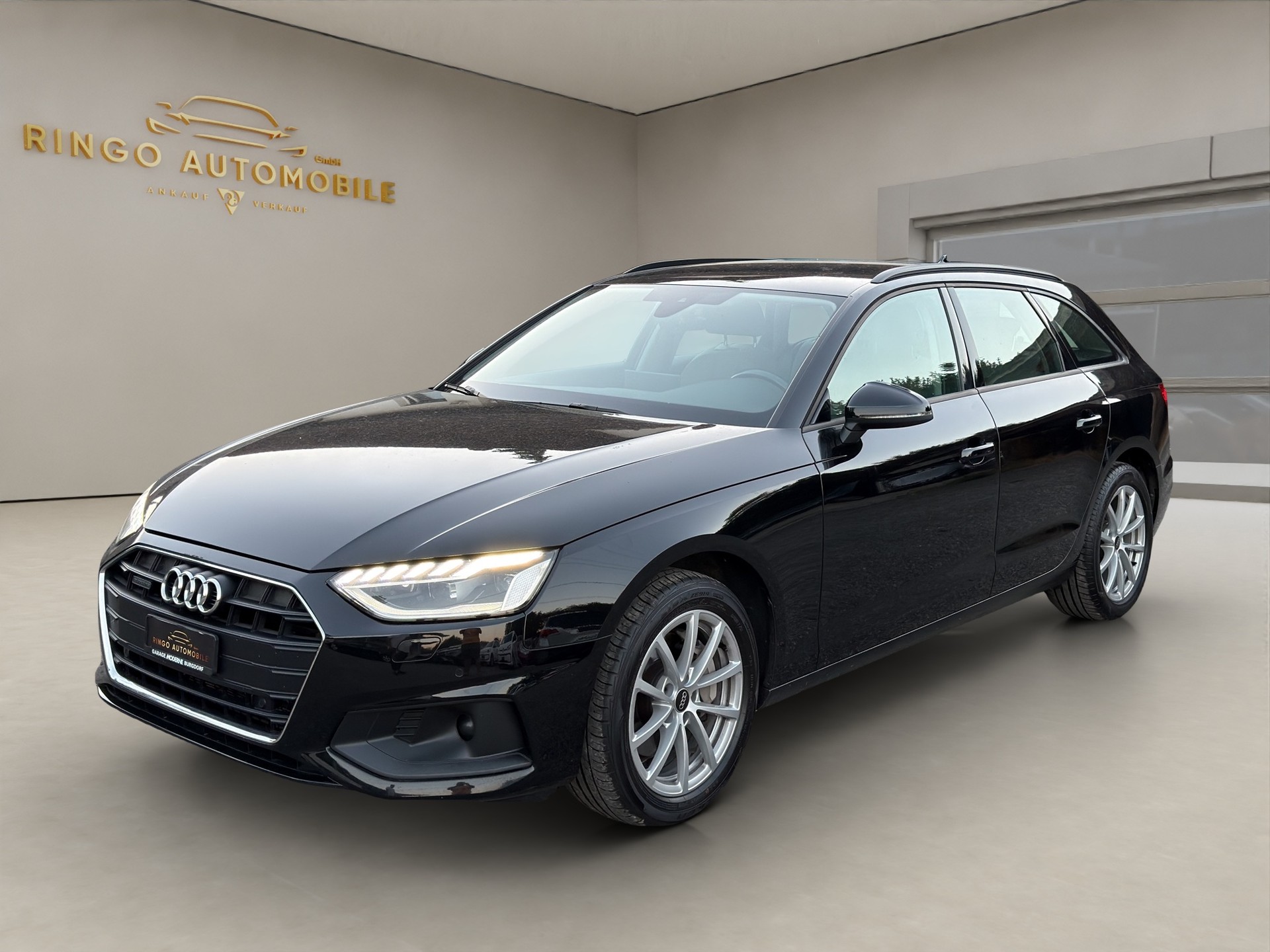 AUDI A4 Avant 40 TDI quattro S-tronic-image-2