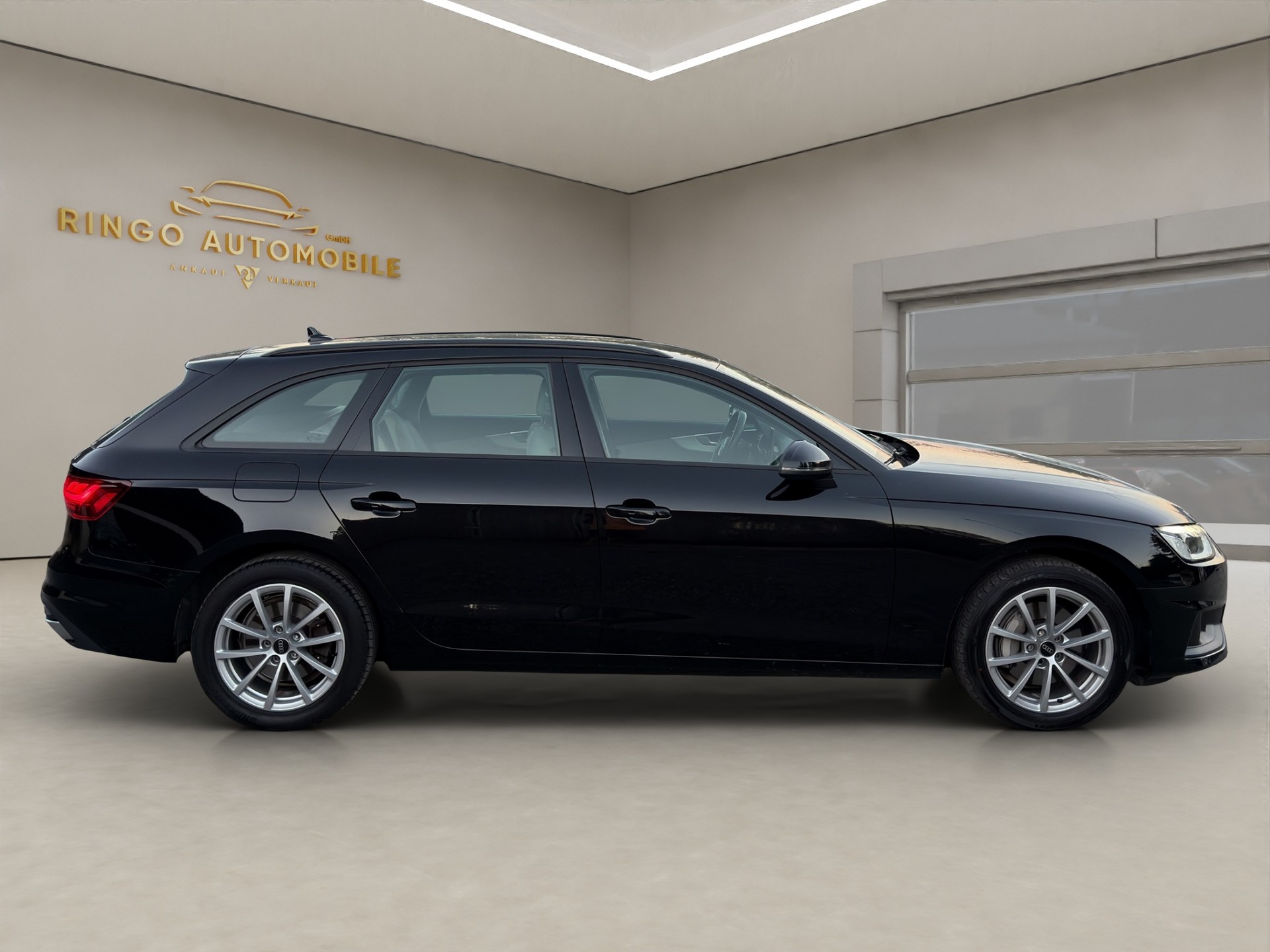 AUDI A4 Avant 40 TDI quattro S-tronic-image-7