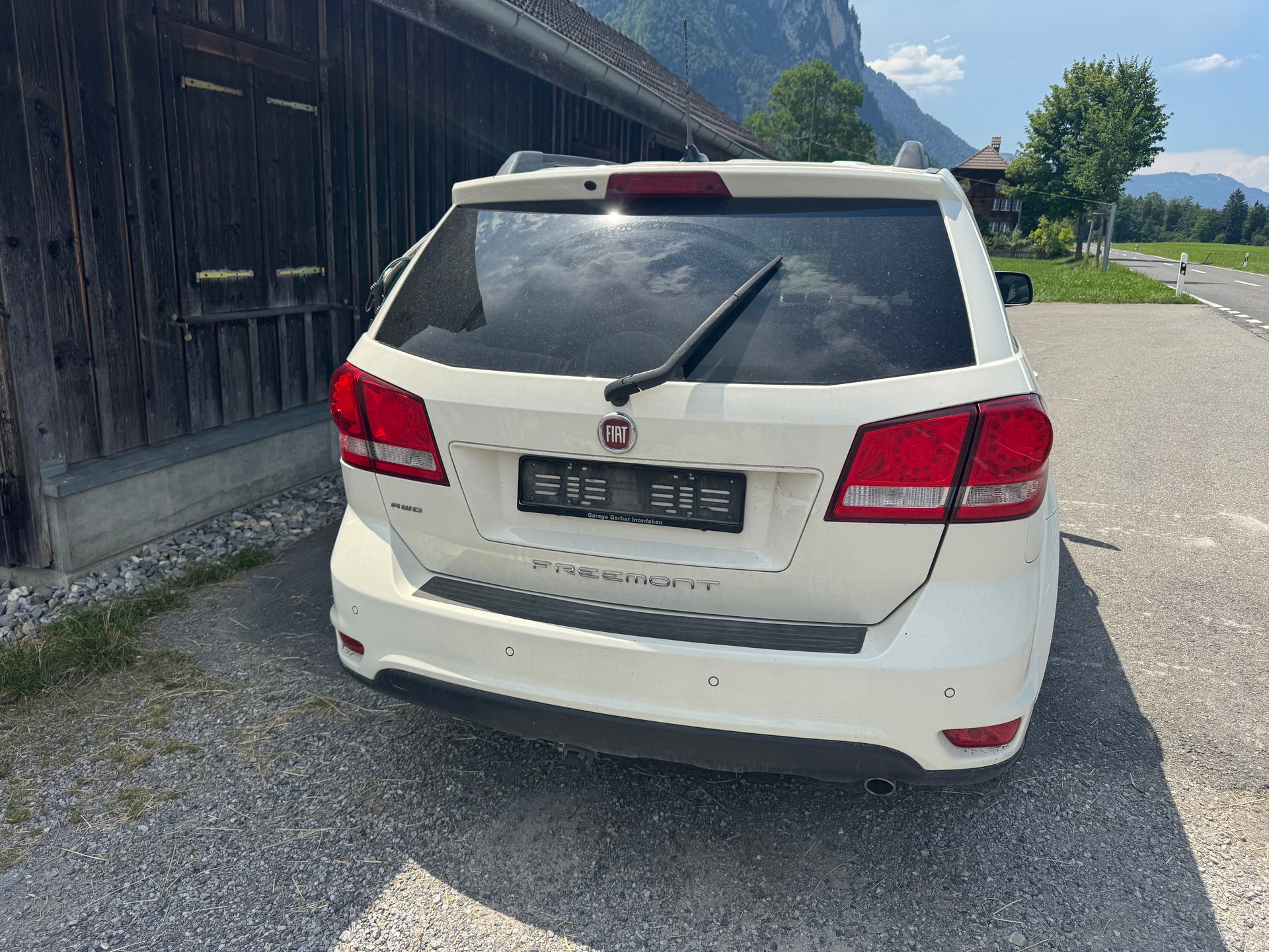 FIAT Freemont 2.0 MJ Park Avenue AWD Automat-image-4