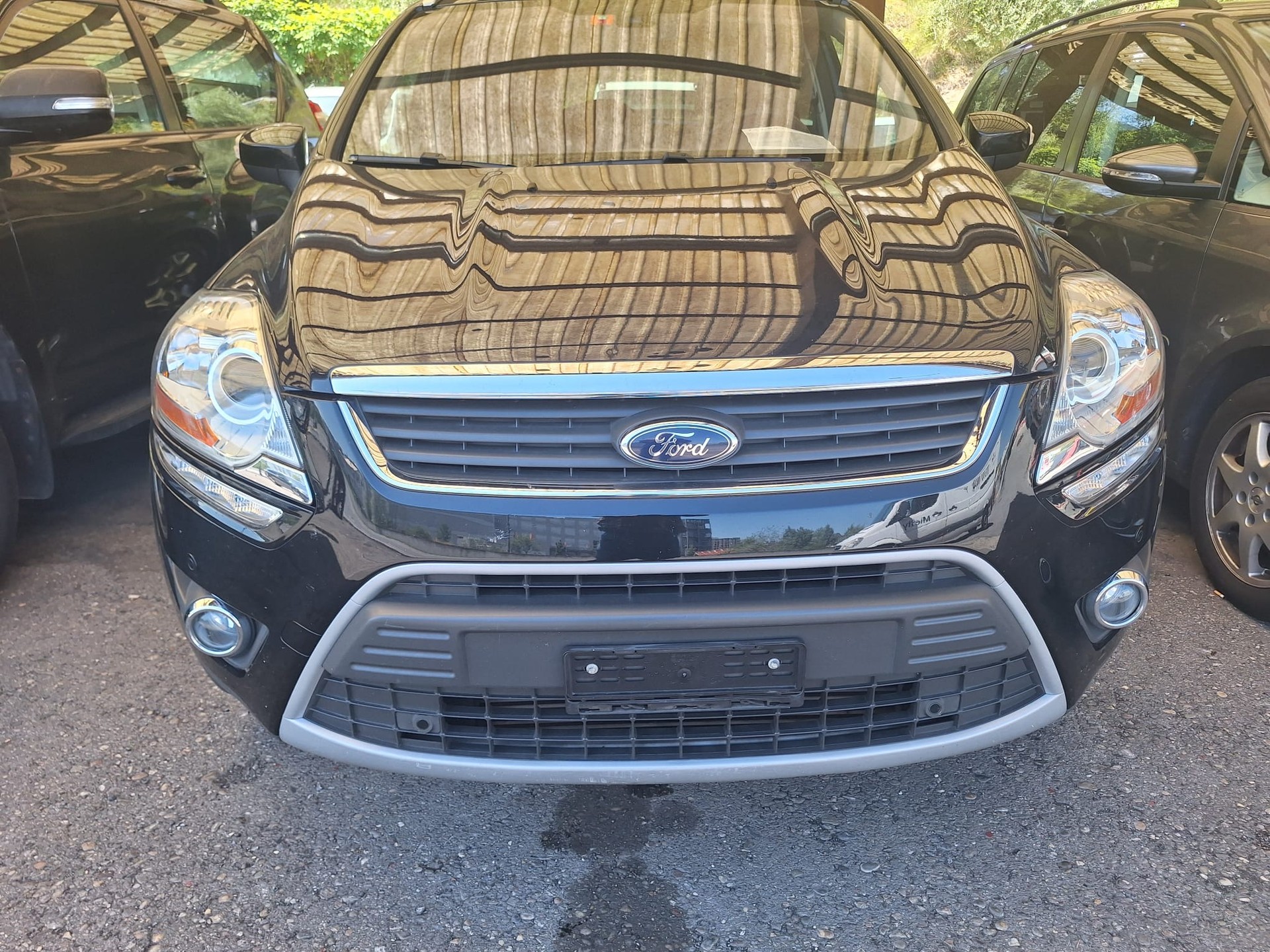 FORD Kuga 2.0 TDCi Titanium 4WD PowerShift-image-3