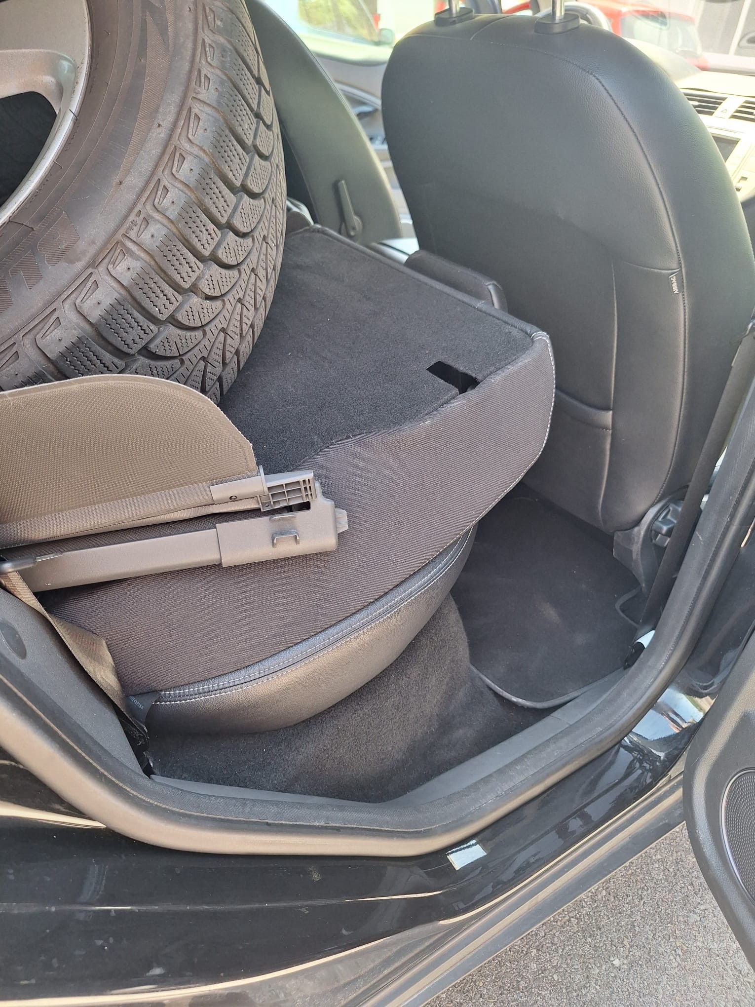 FORD Kuga 2.0 TDCi Titanium 4WD PowerShift-image-10