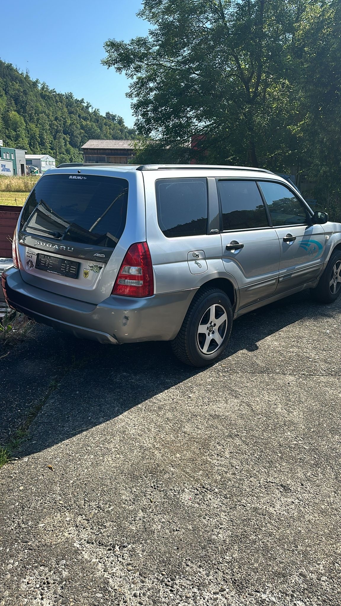 SUBARU Forester 2.0XT Club Automatic-image-2